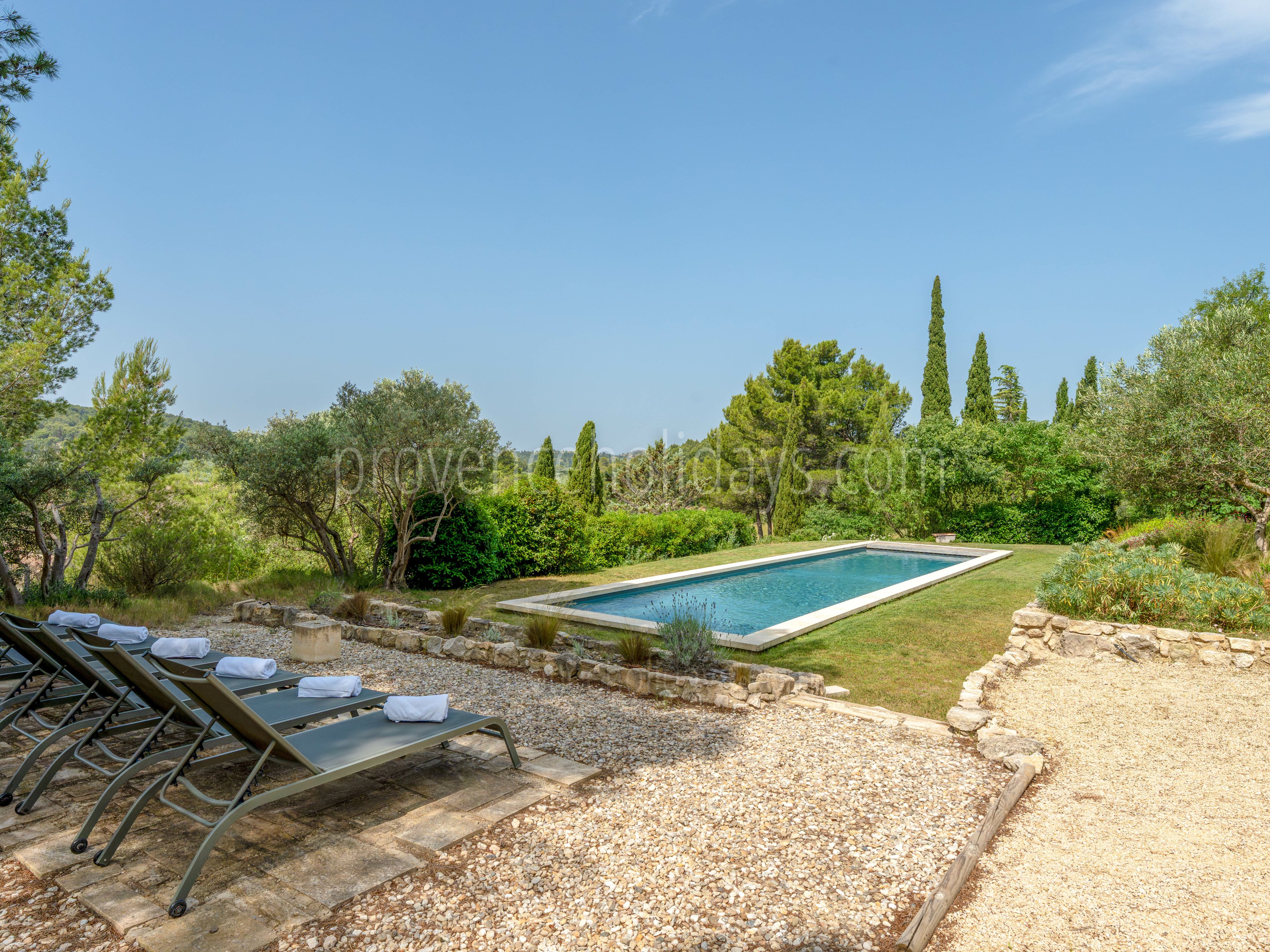 32 - Mas des Roches: Villa: Pool