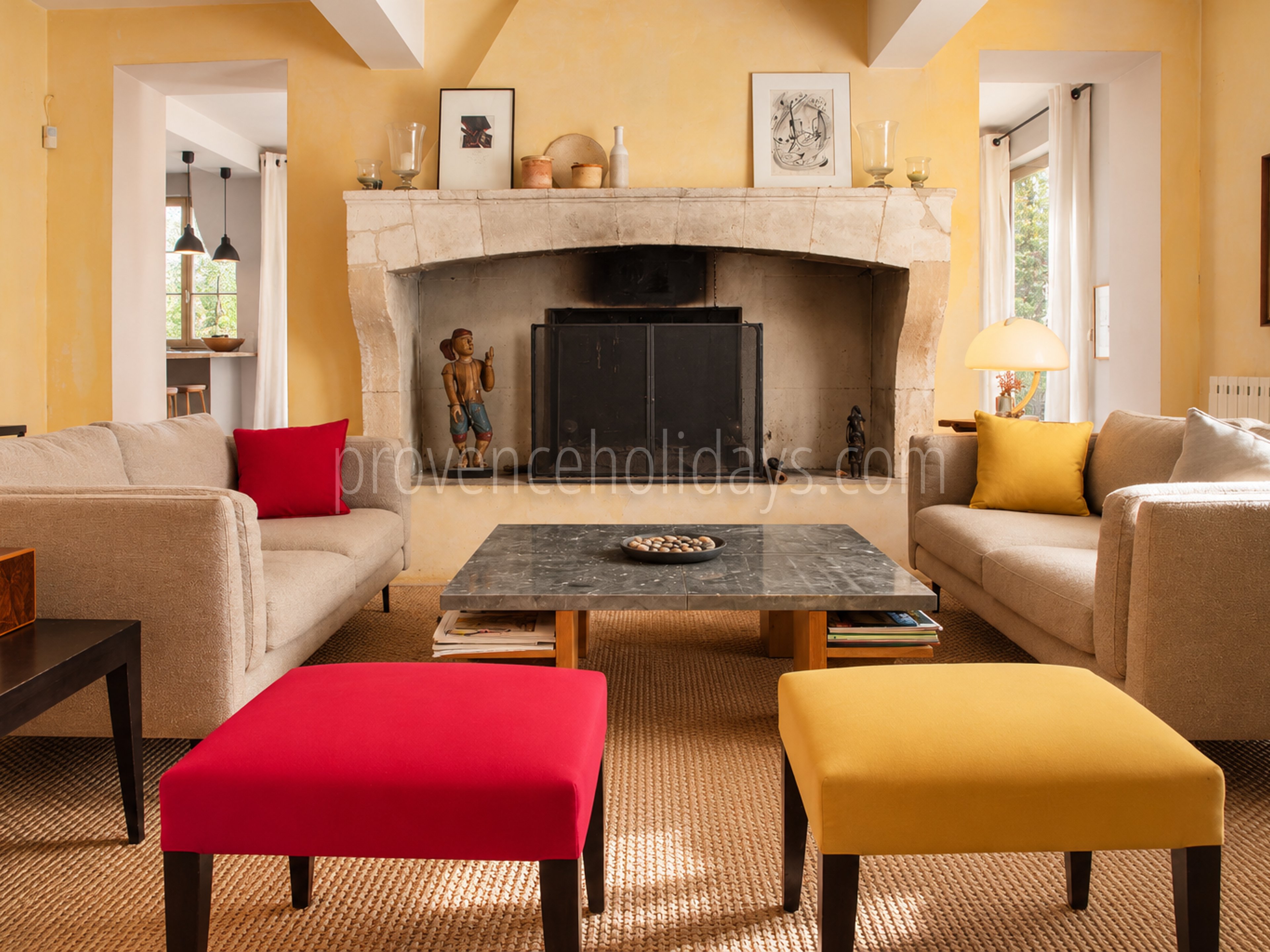 21 - Authentic farmhouse in Saint-Rémy-de-Provence: Villa: Interior