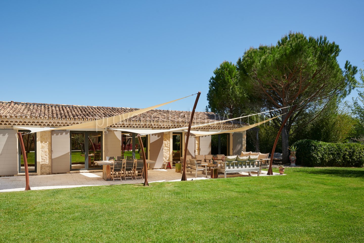 7 - Mas de l\'Artisan: Villa: Exterior