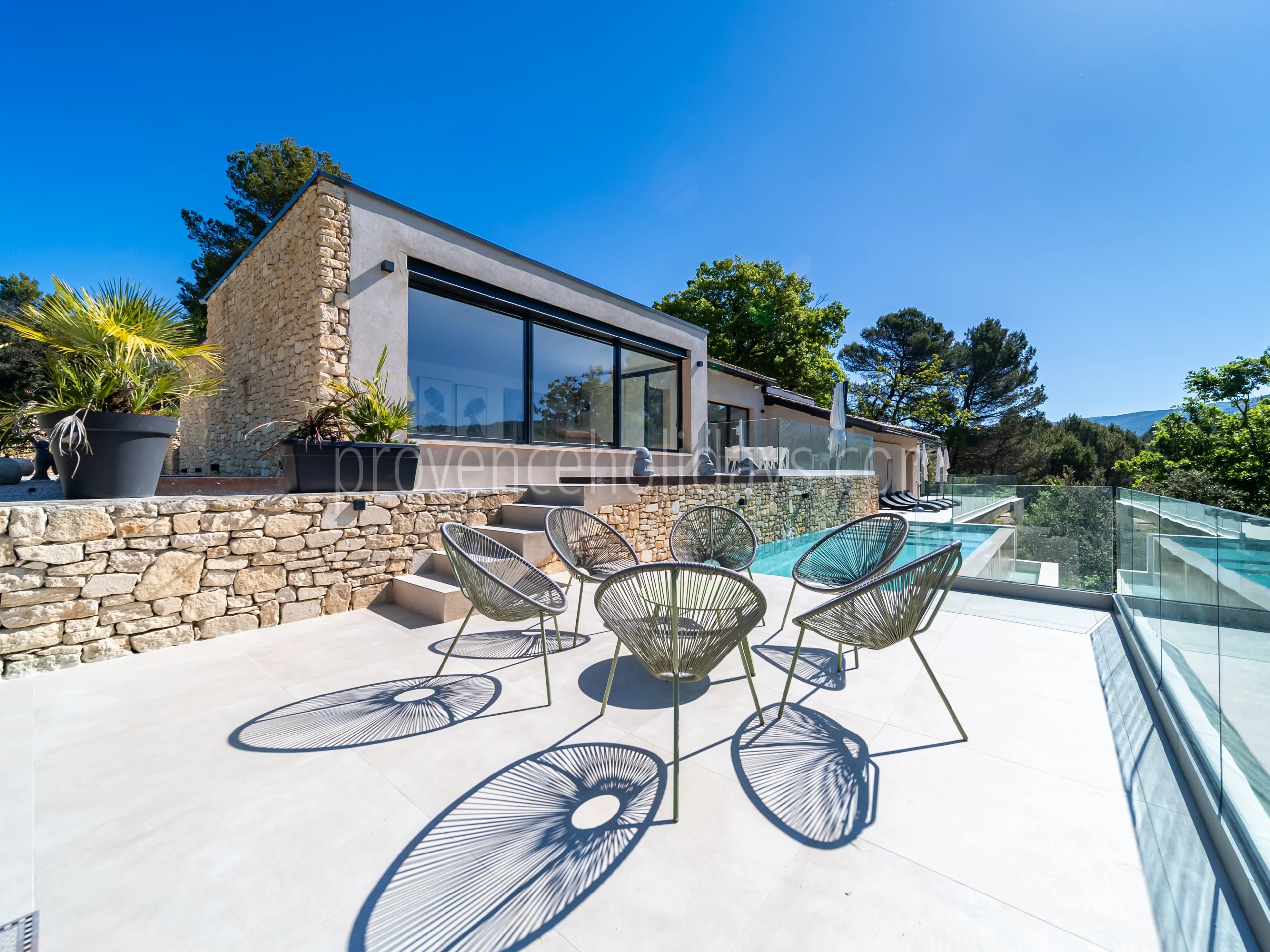 1 - Eigentijdse woning in Villes-sur-Auzon: Villa: Pool