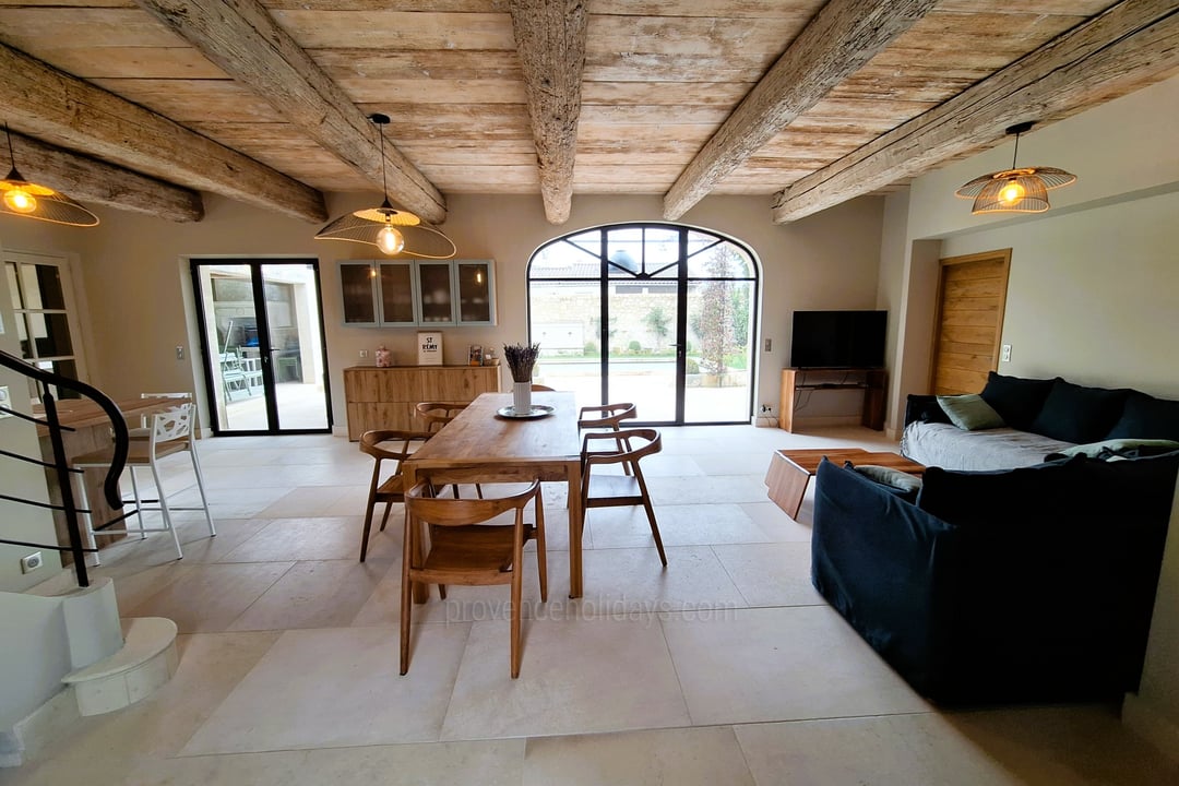 11 - Villa Aubanel: Villa: Interior