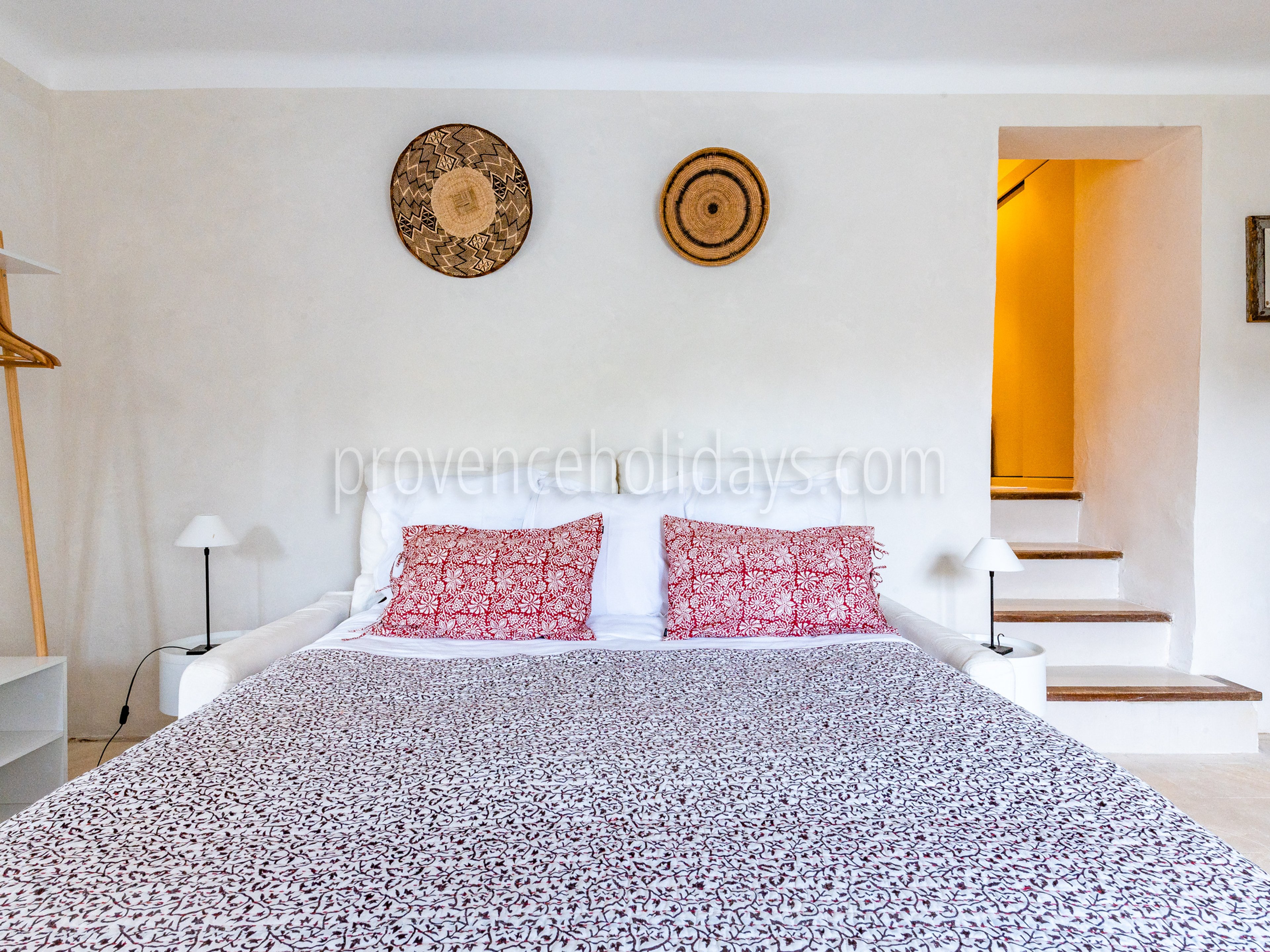 37 - Maison du Soleil: Villa: Bedroom