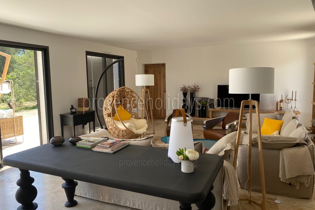 25 - Maison Poulinas: Villa: Interior