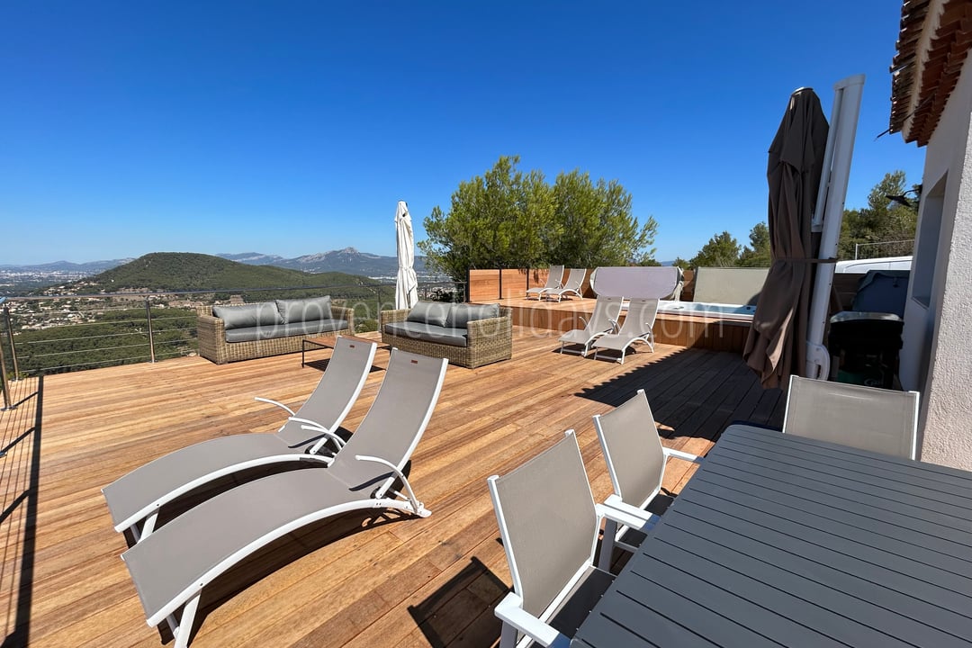 24 - Villa Azur: Villa: Exterior
