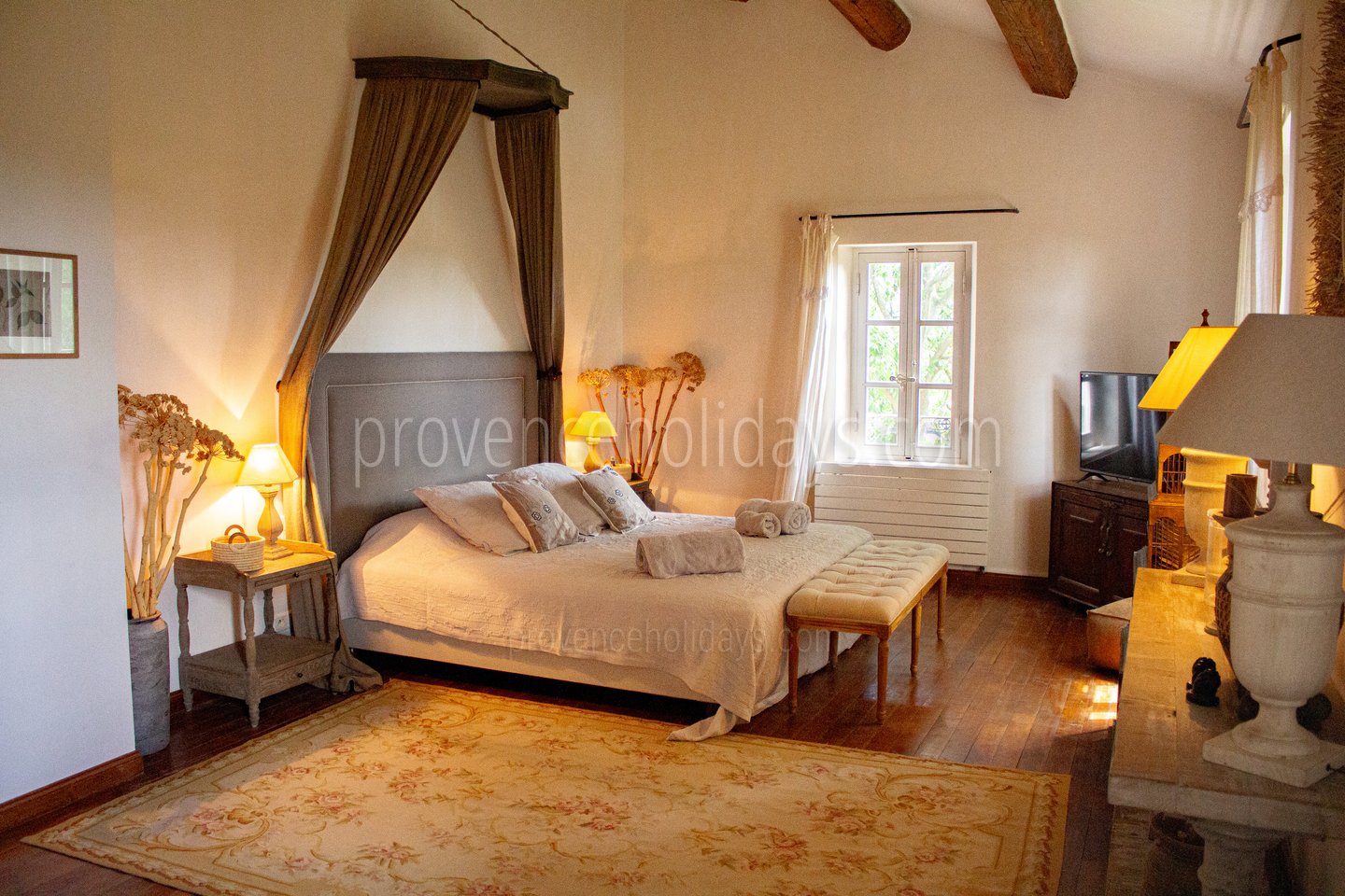 13 - Mas Coquelicot: Villa: Bedroom