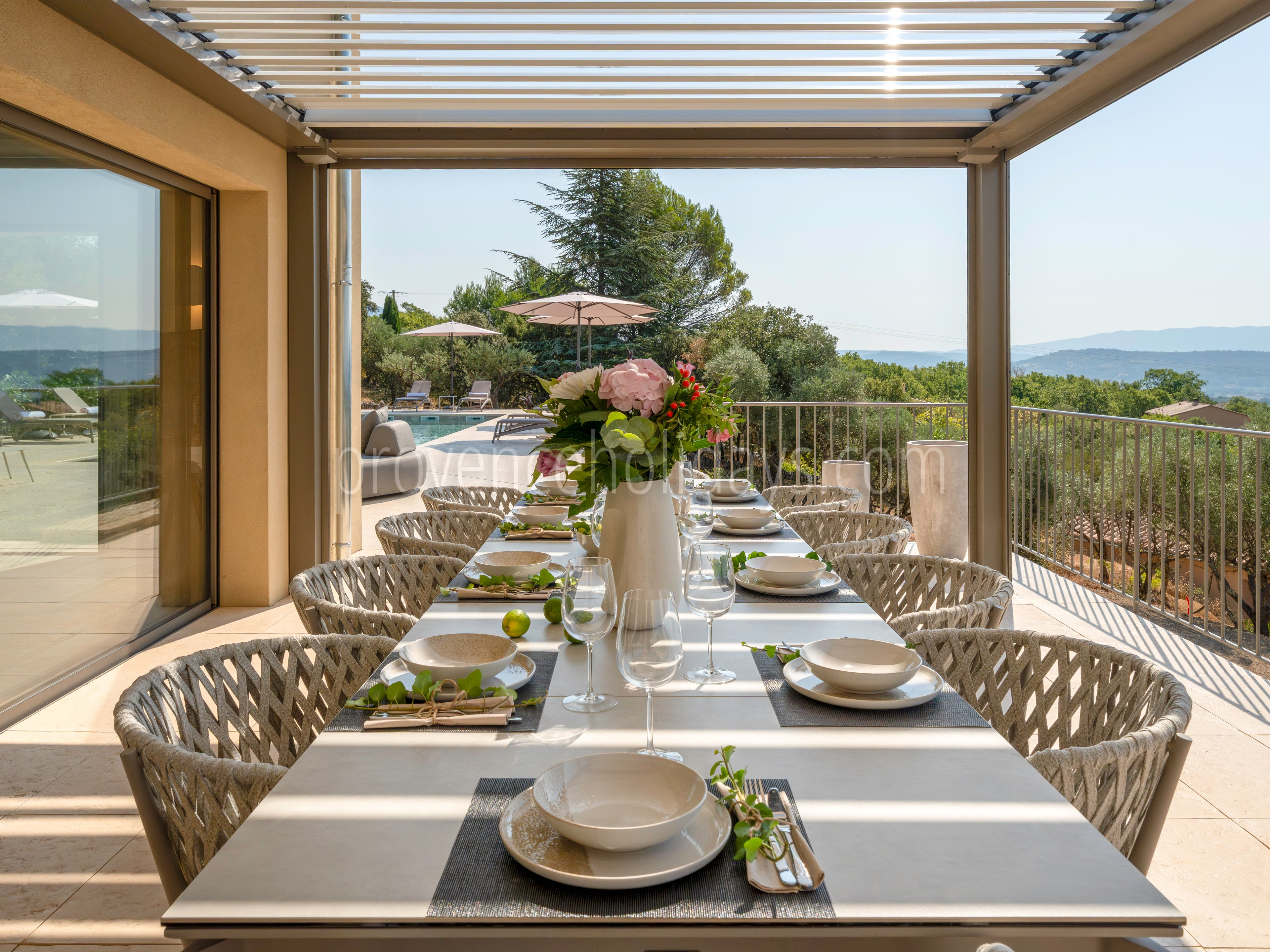 9 - Villa Clair de Luberon: Villa: Exterior