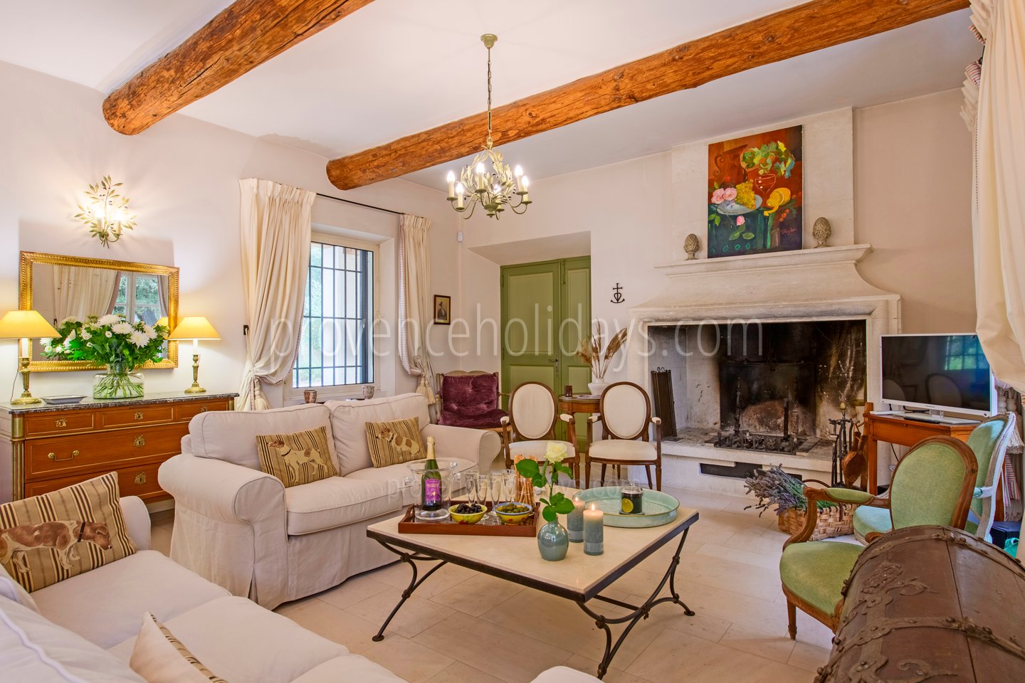 16 - Le Mas des Roses: Villa: Interior