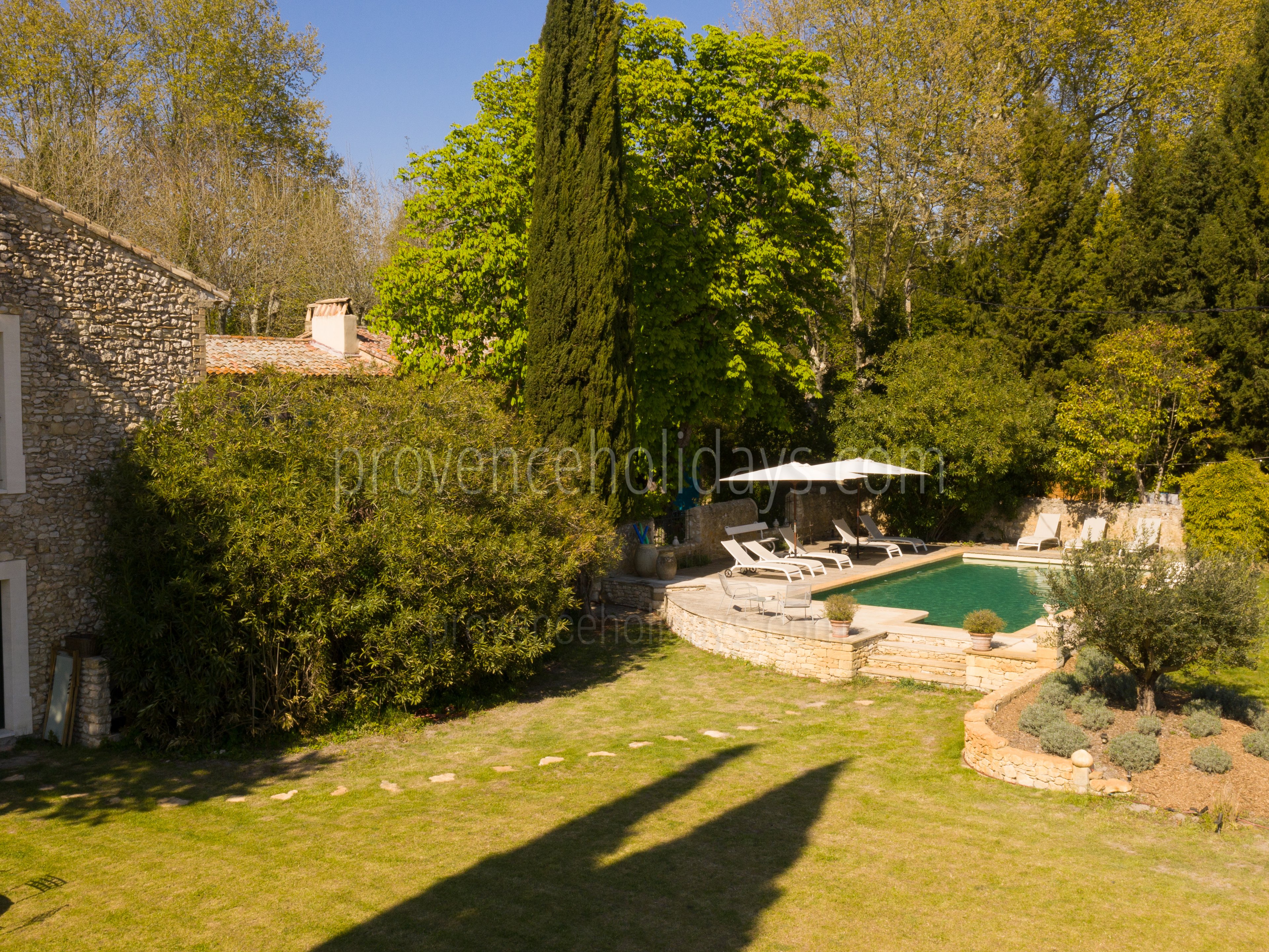 66 - Mas du Vaucluse: Villa: Exterior