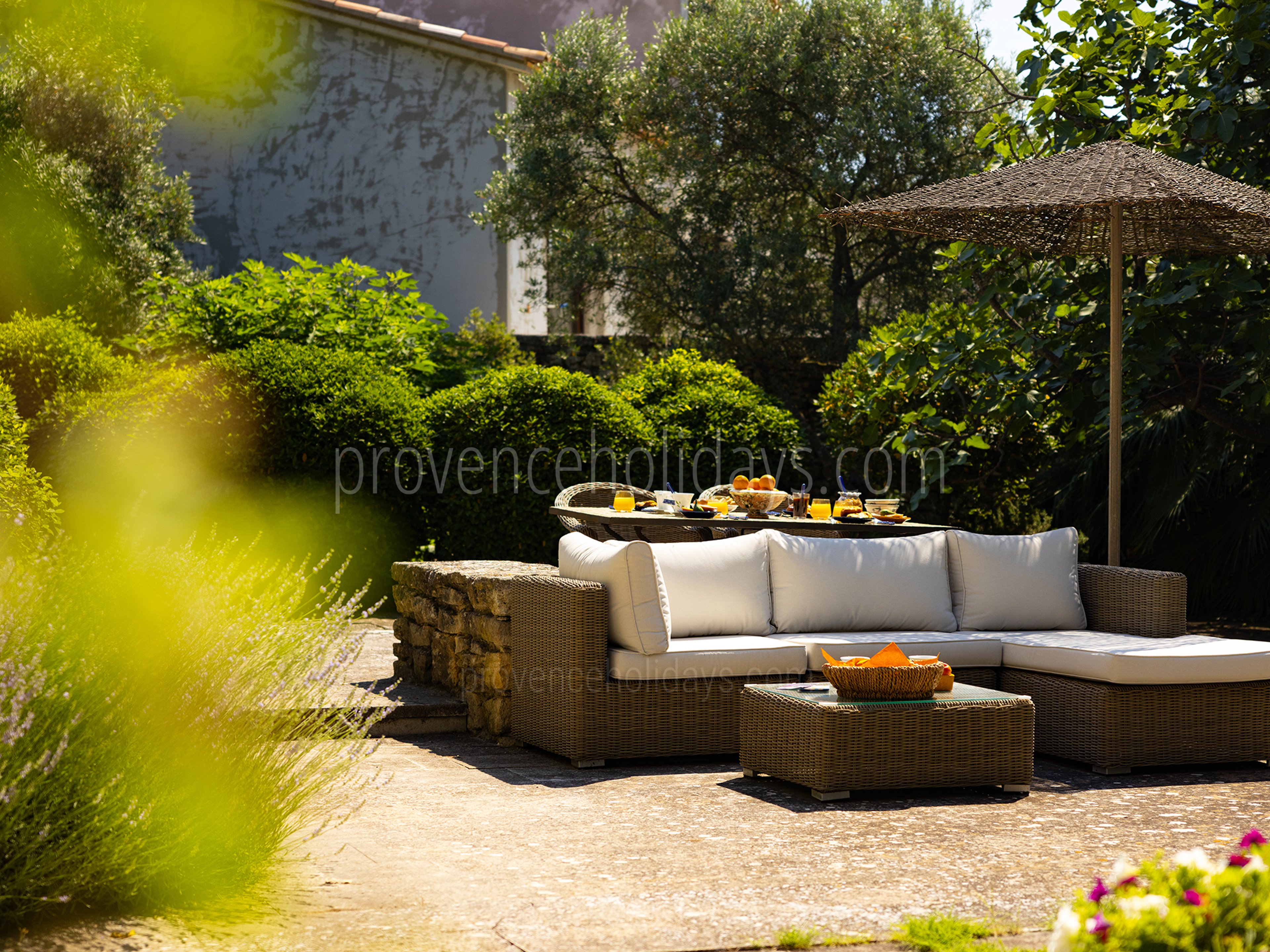 6 - Pine Lodge: Villa: Exterior
