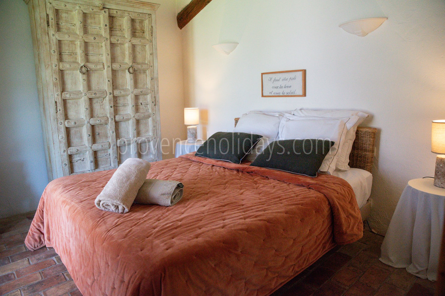 120 - Le Mas de la Combe: Villa: Bedroom