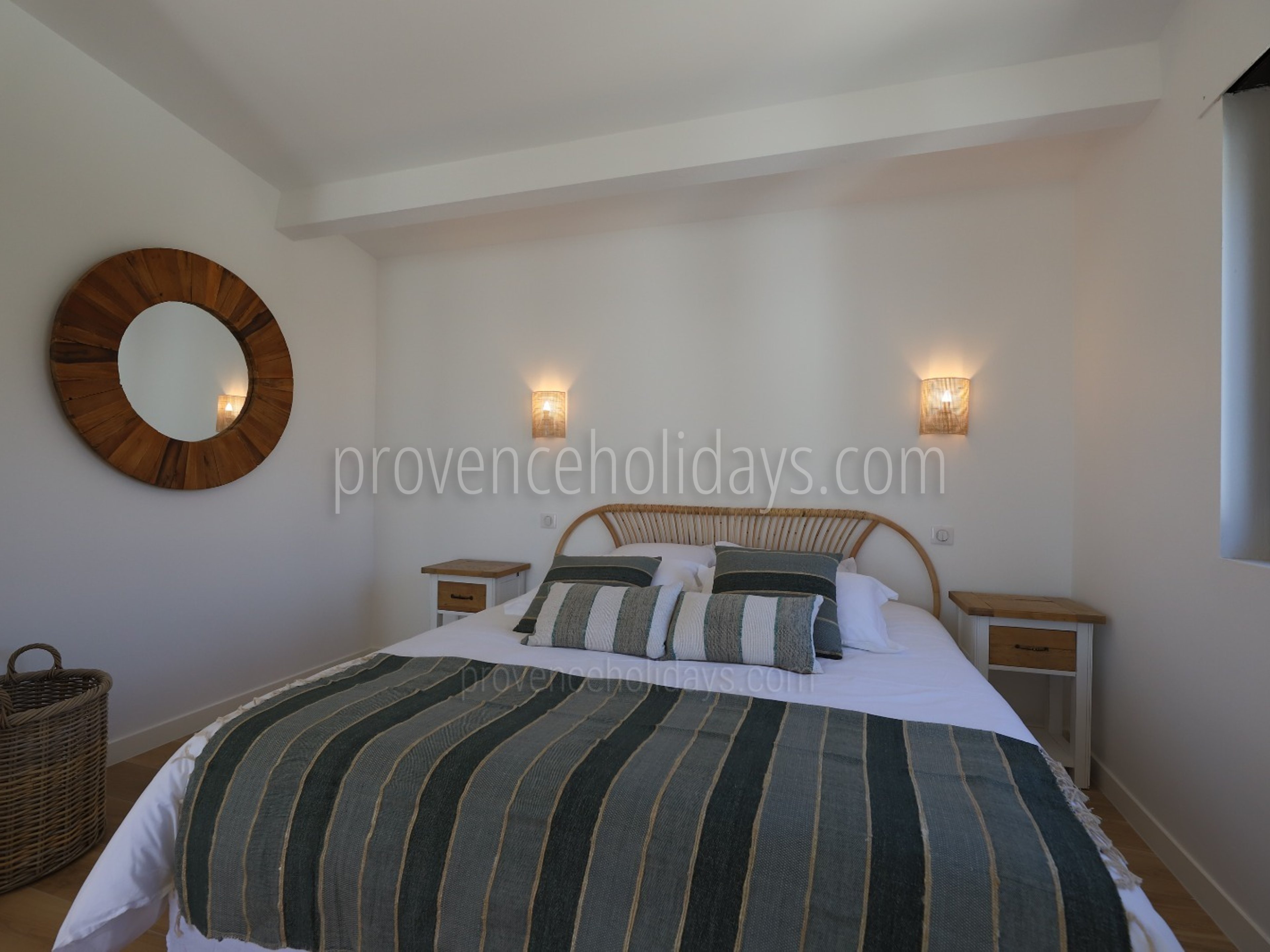 37 - Villa Hacienda: Villa: Bedroom