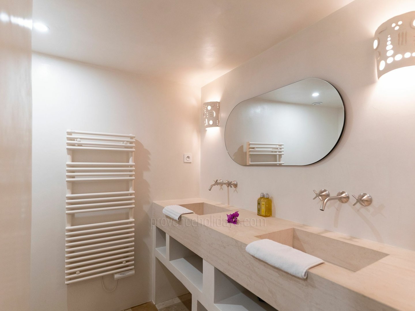 37 - Villa Luna: Villa: Bathroom