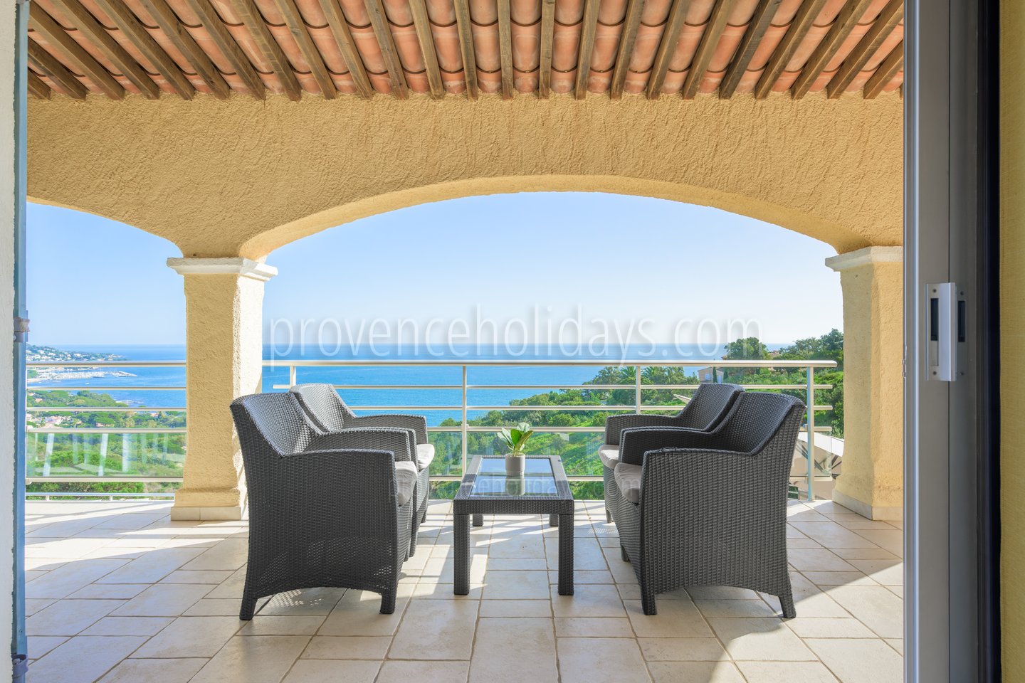 16 - Villa Solaire: Villa: Exterior