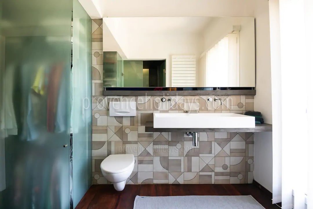 28 - Villa Blanche: Villa: Bathroom