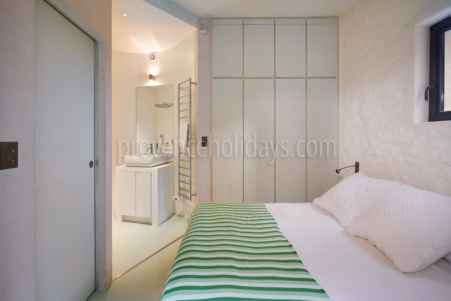 37 - Mas de l\'Artisan: Villa: Bedroom