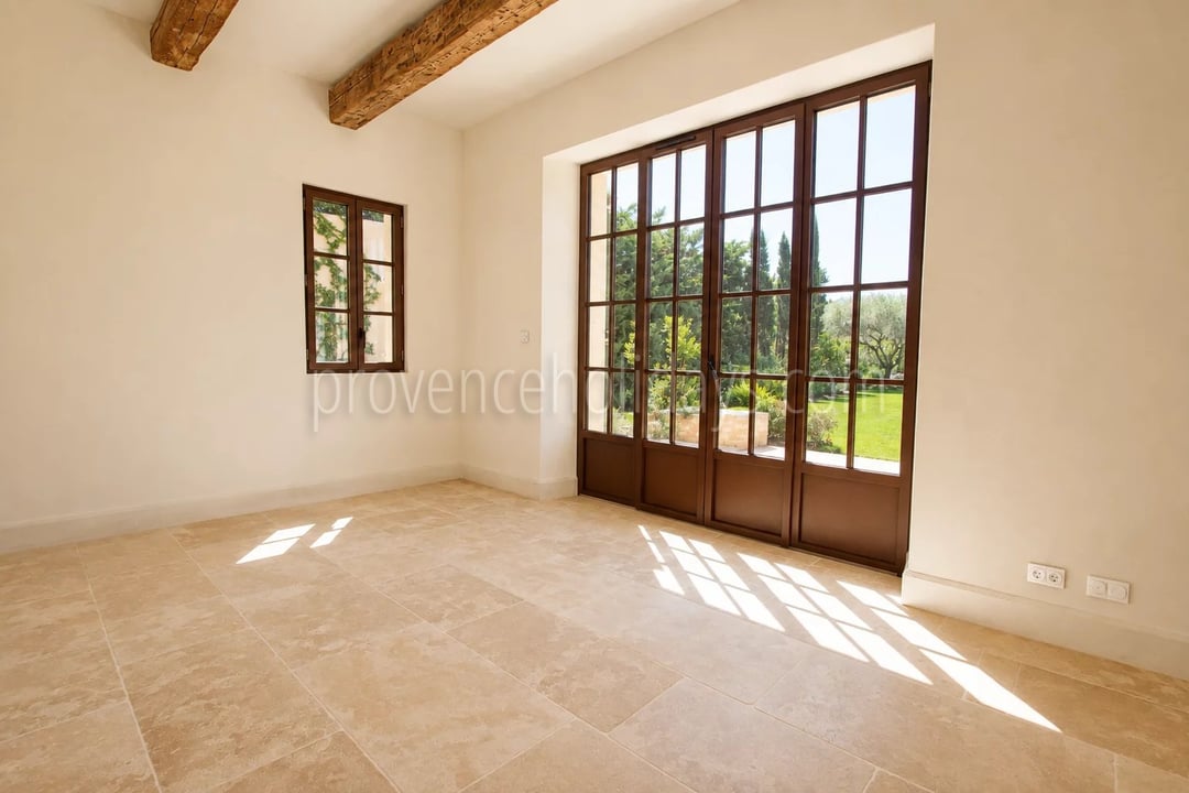 20 - Mas contemporain à Eygalières: Villa: Bedroom
