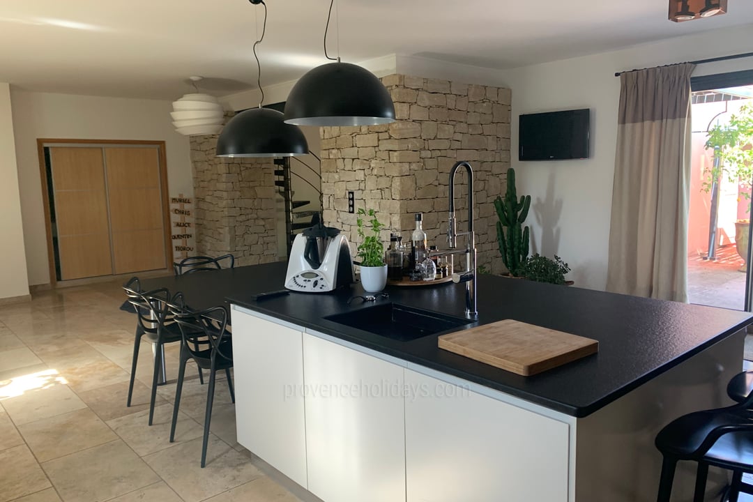 4 - Chez Thomas: Villa: Interior