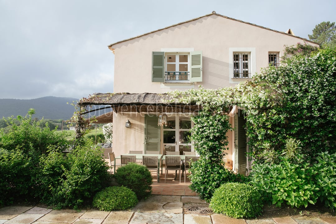 3 - Villa Ondine: Villa: Exterior