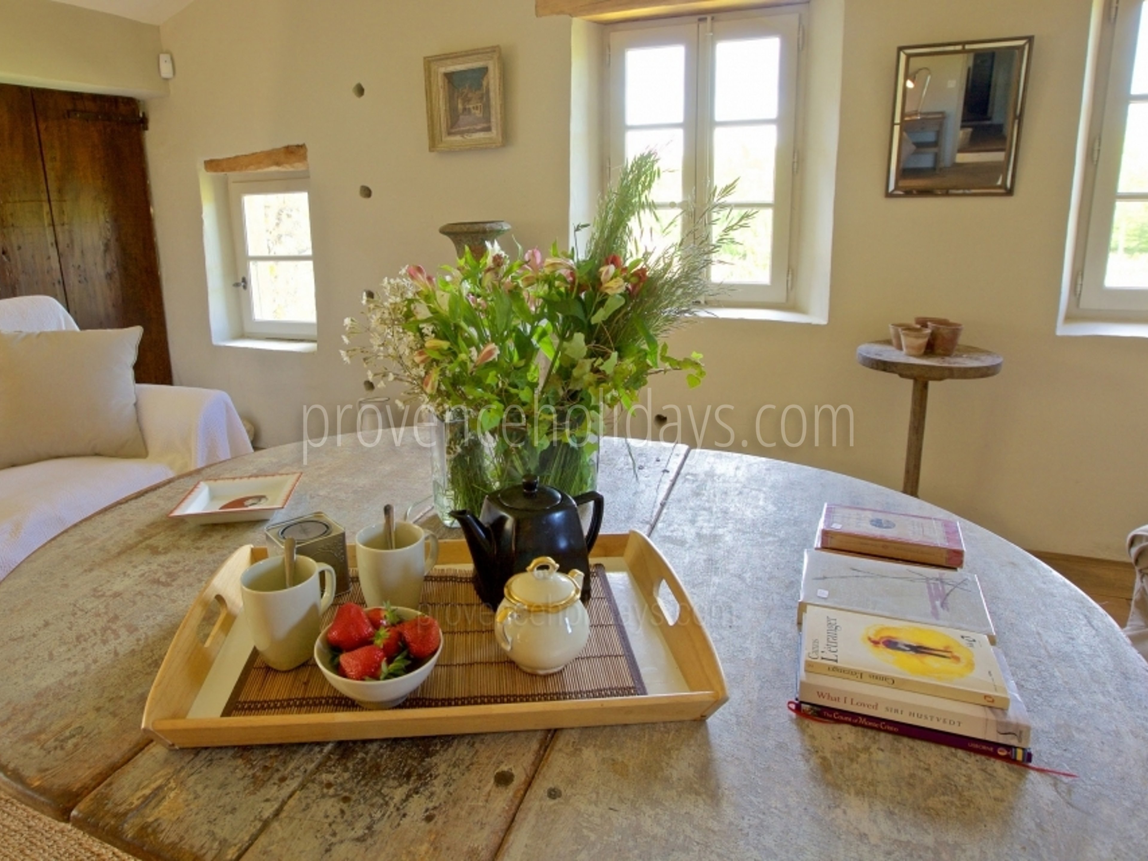 58 - Mas des Lavandes: Villa: Interior
