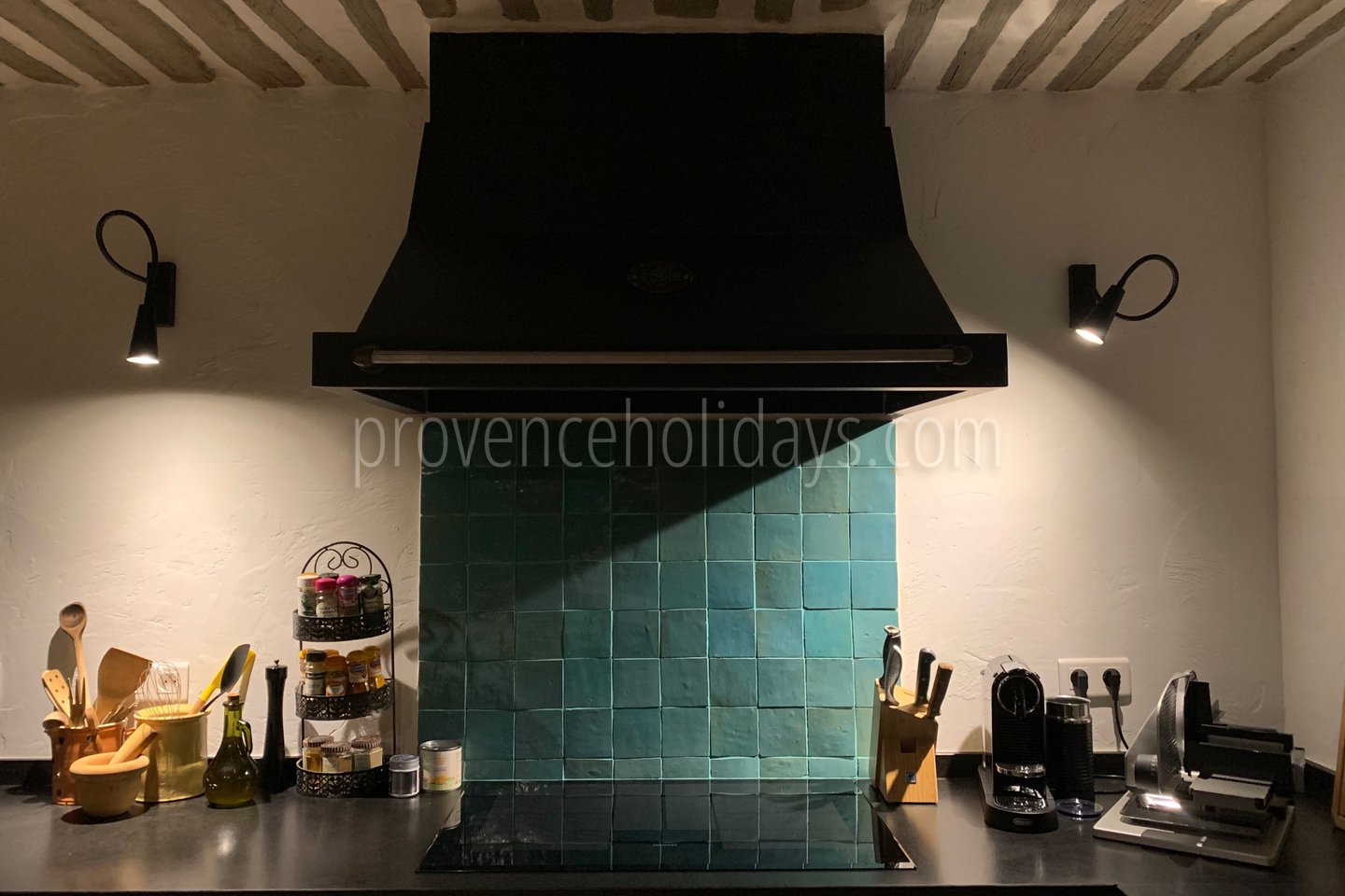 37 - Le Refuge du Soleil: Villa: Interior