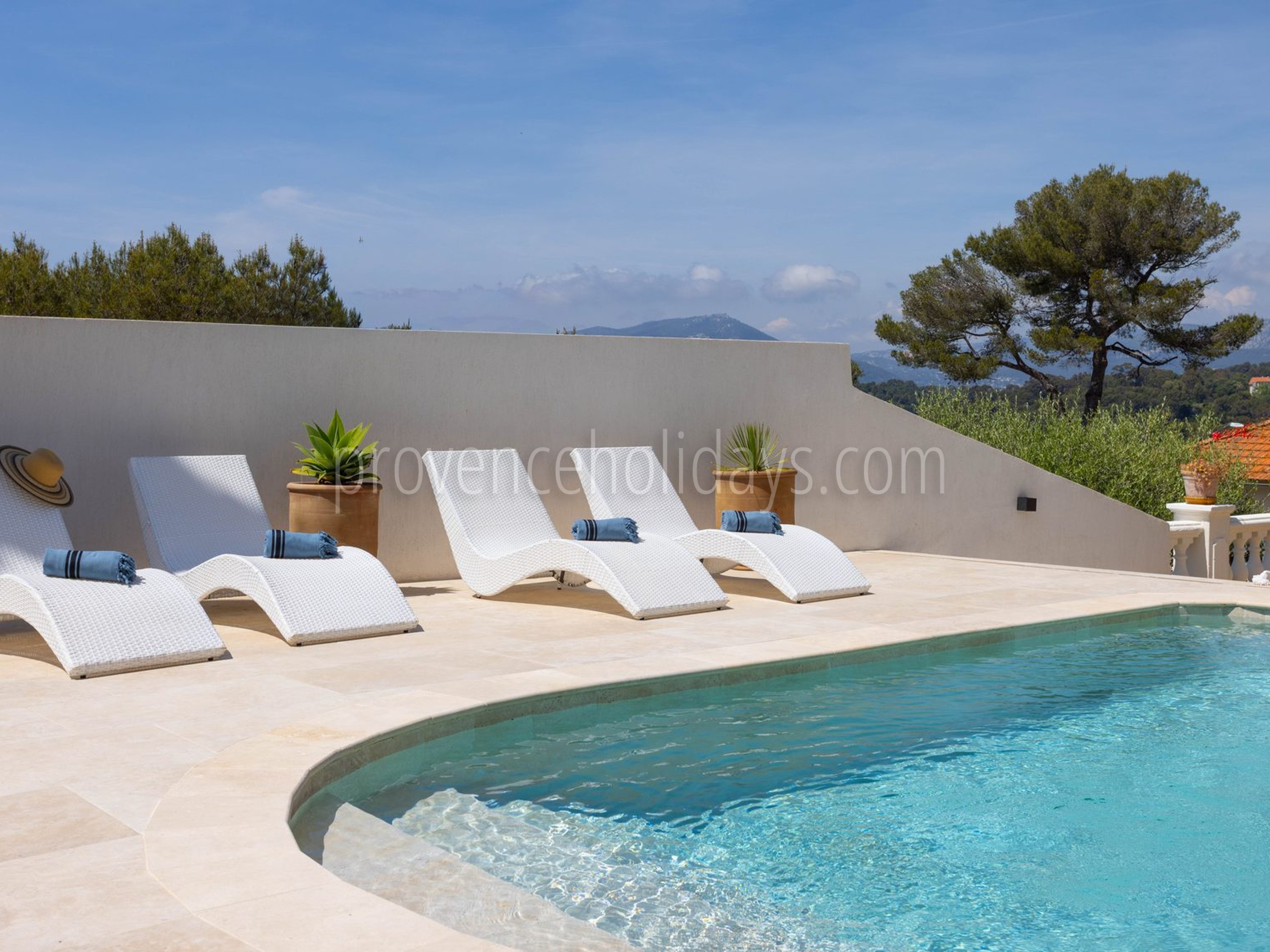 27 - Villa The Moon: Villa: Pool