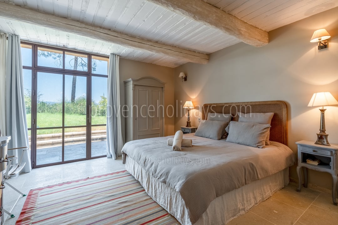 12 - La Maison des Ocres: Villa: Bedroom