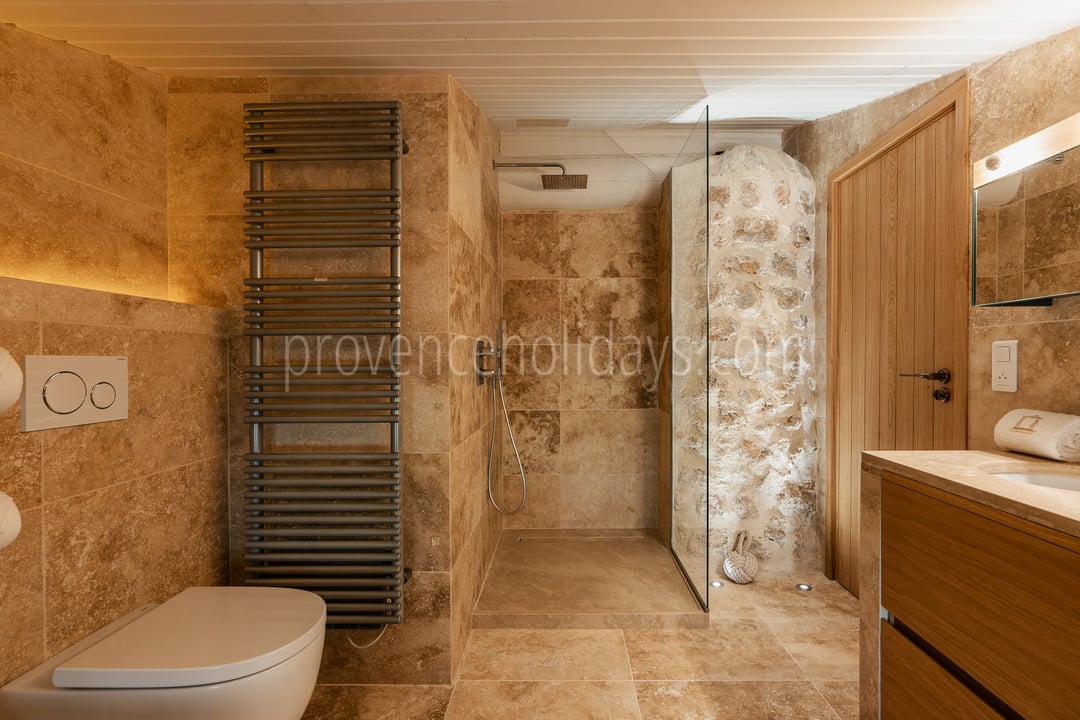 39 - Domaine Three Lakes: Villa: Bathroom