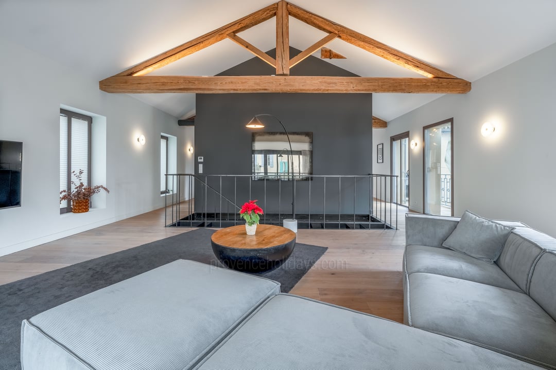 11 - Côté Sorgue: Villa: Interior