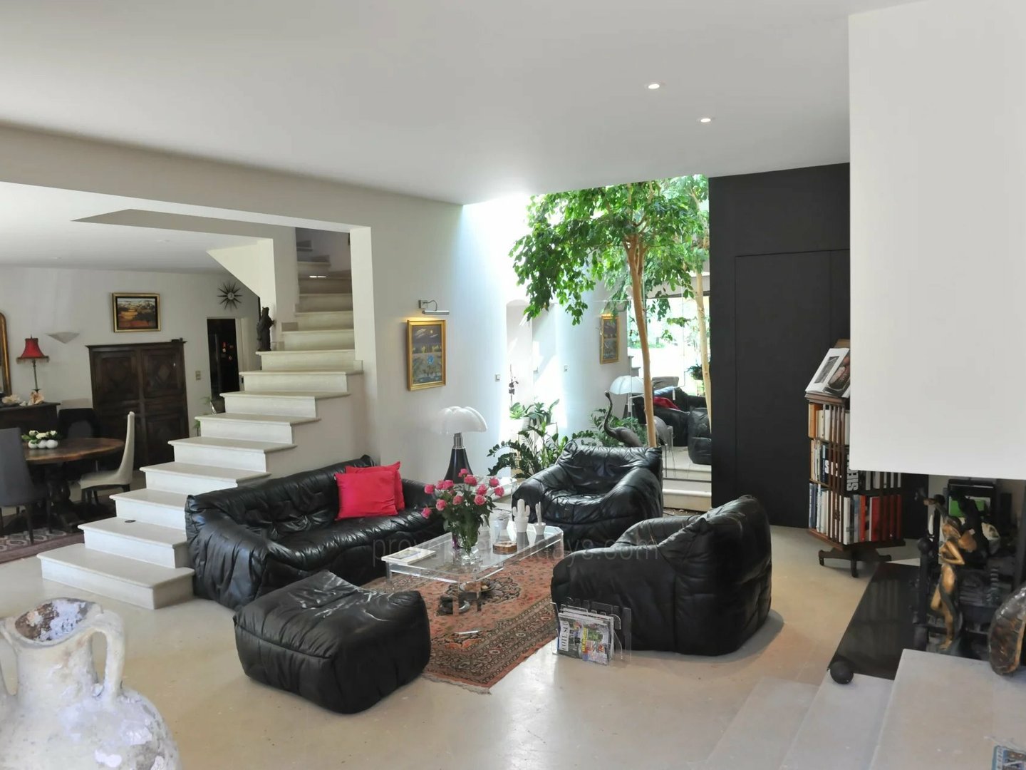 1 - Villa Fromageonne: Villa: Interior