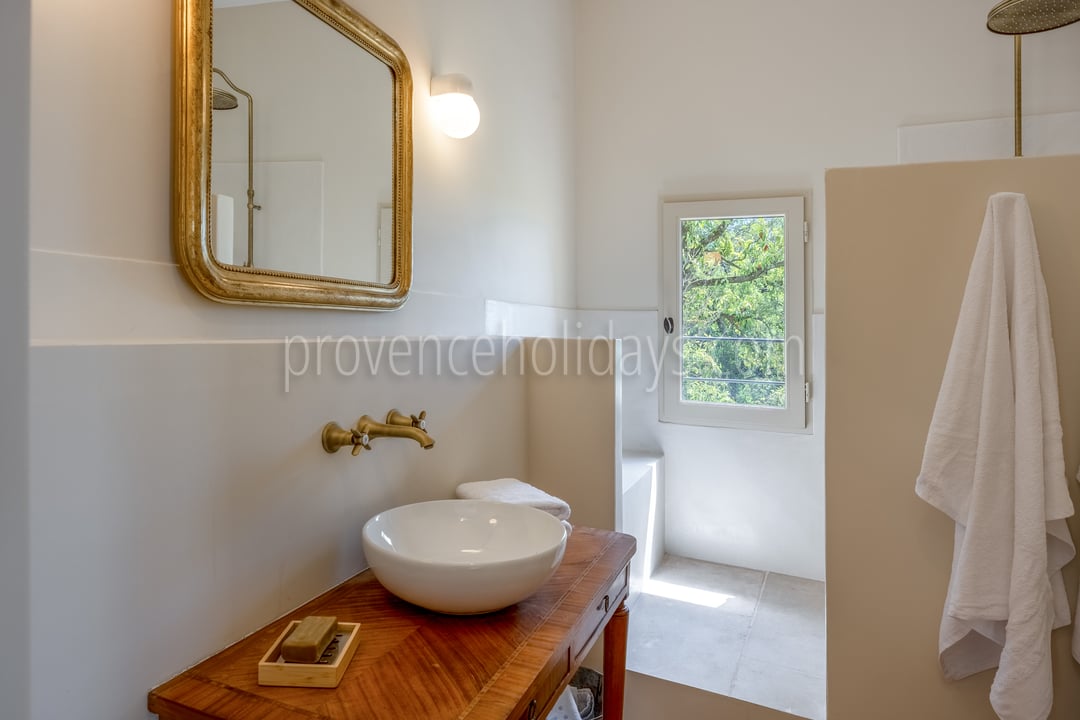 39 - Les Vieilles Pierres: Villa: Bathroom