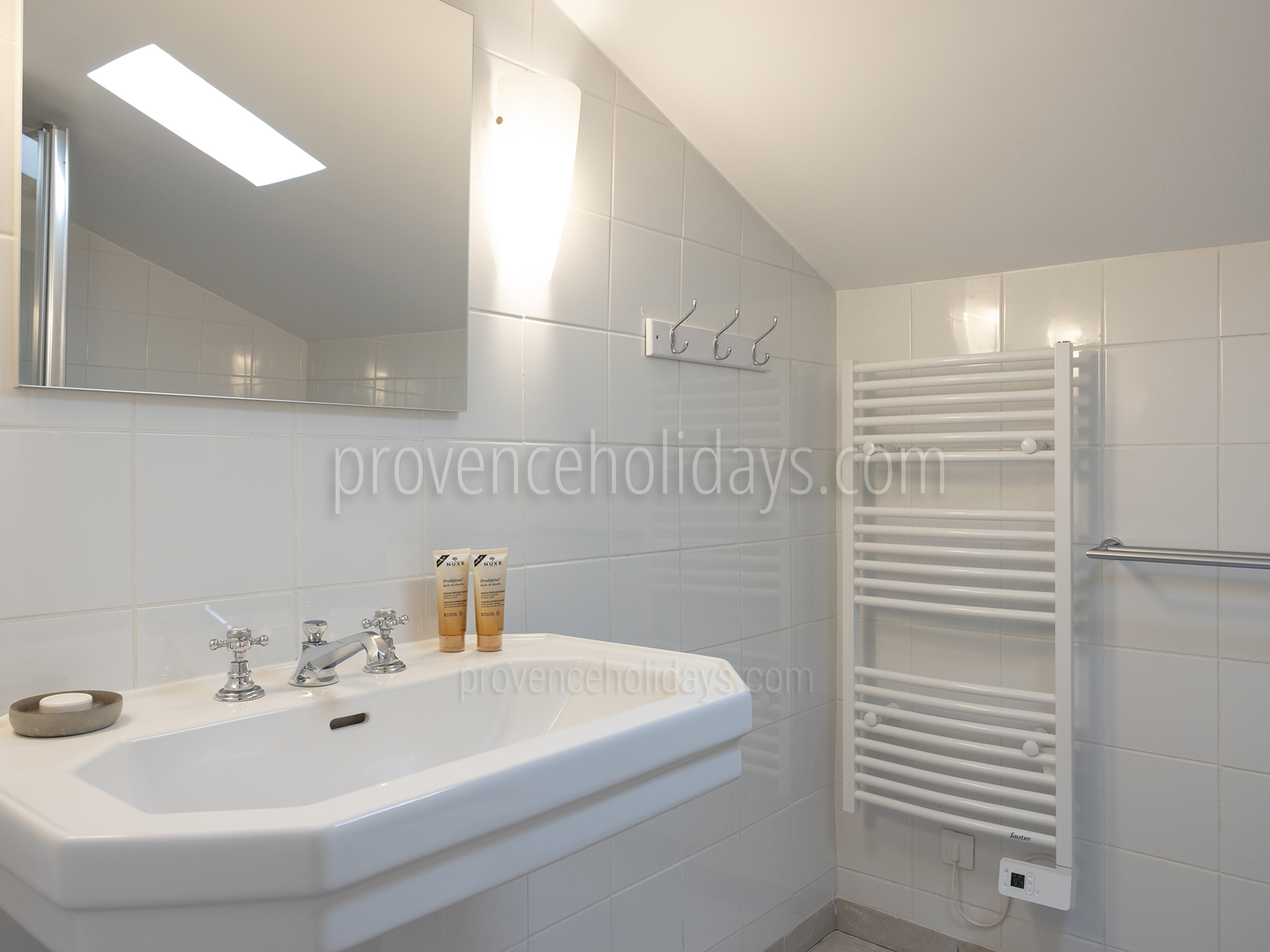 48 - Le Moulin de Vaucroze: Villa: Bathroom