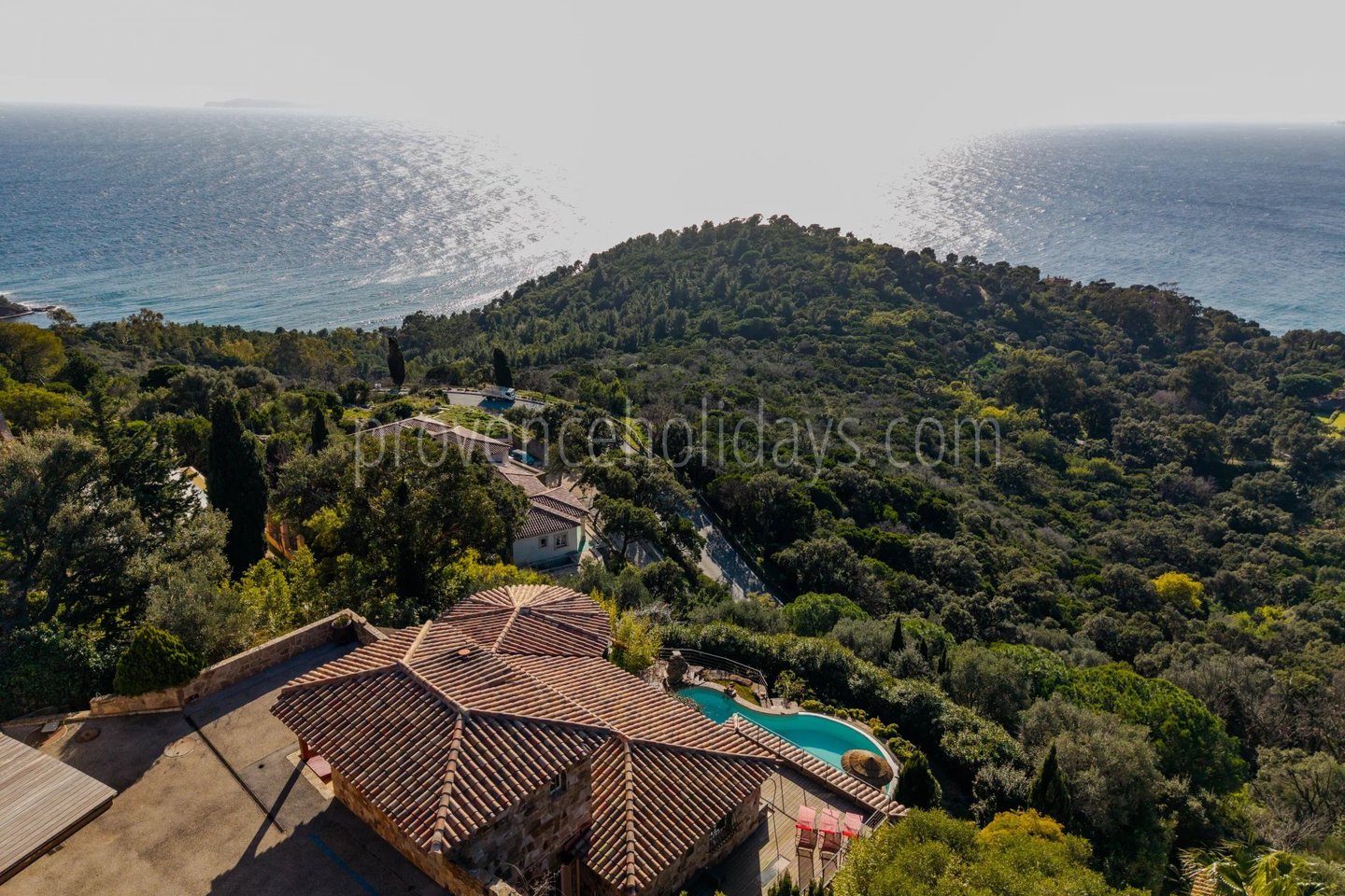 2 - Villa provençale à Rayol-Canadel-sur-Mer: Villa: Exterior