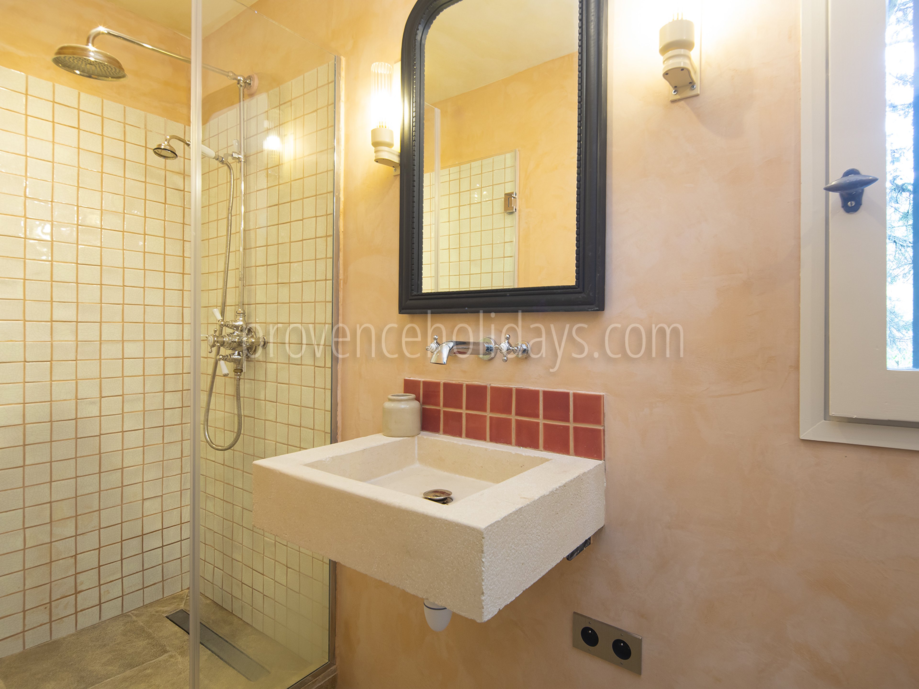 25 - Villa Dahlia: Villa: Bathroom