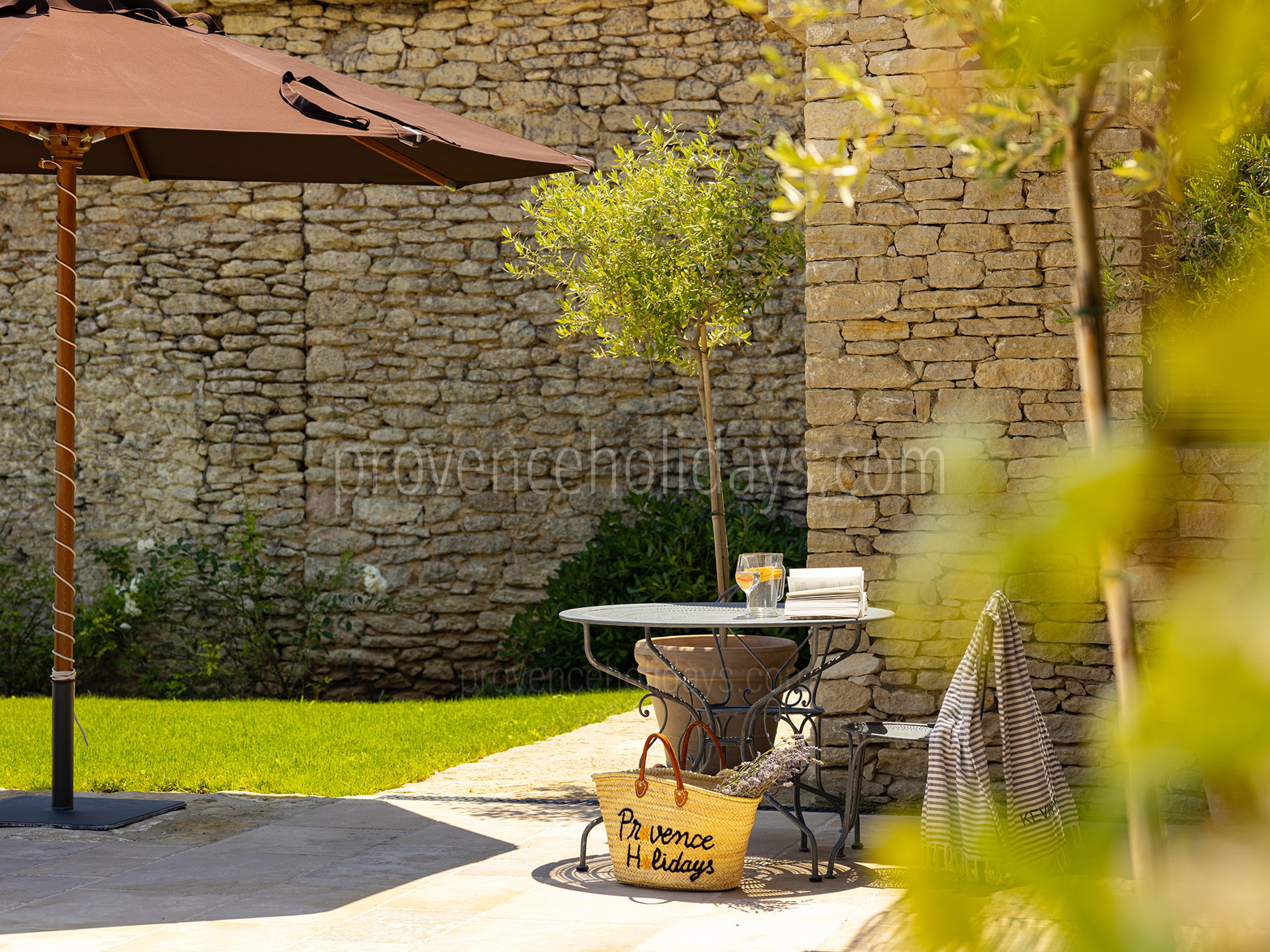 34 - Mas de Bel Air: Villa: Exterior