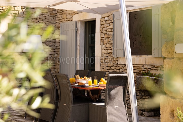 10 - Mas de Tournesol: Villa: Exterior