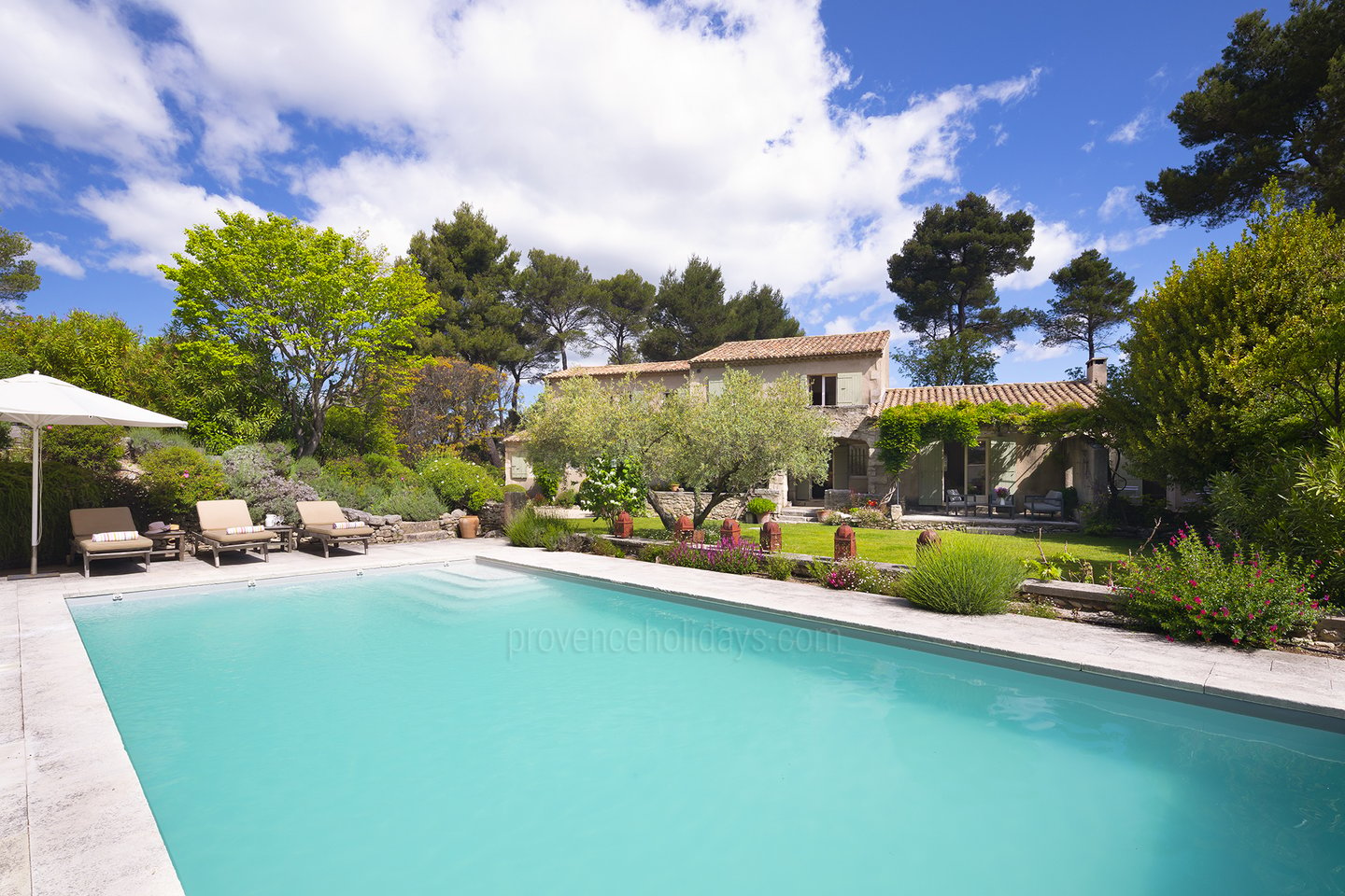 2 - Mas des Pins: Villa: Pool