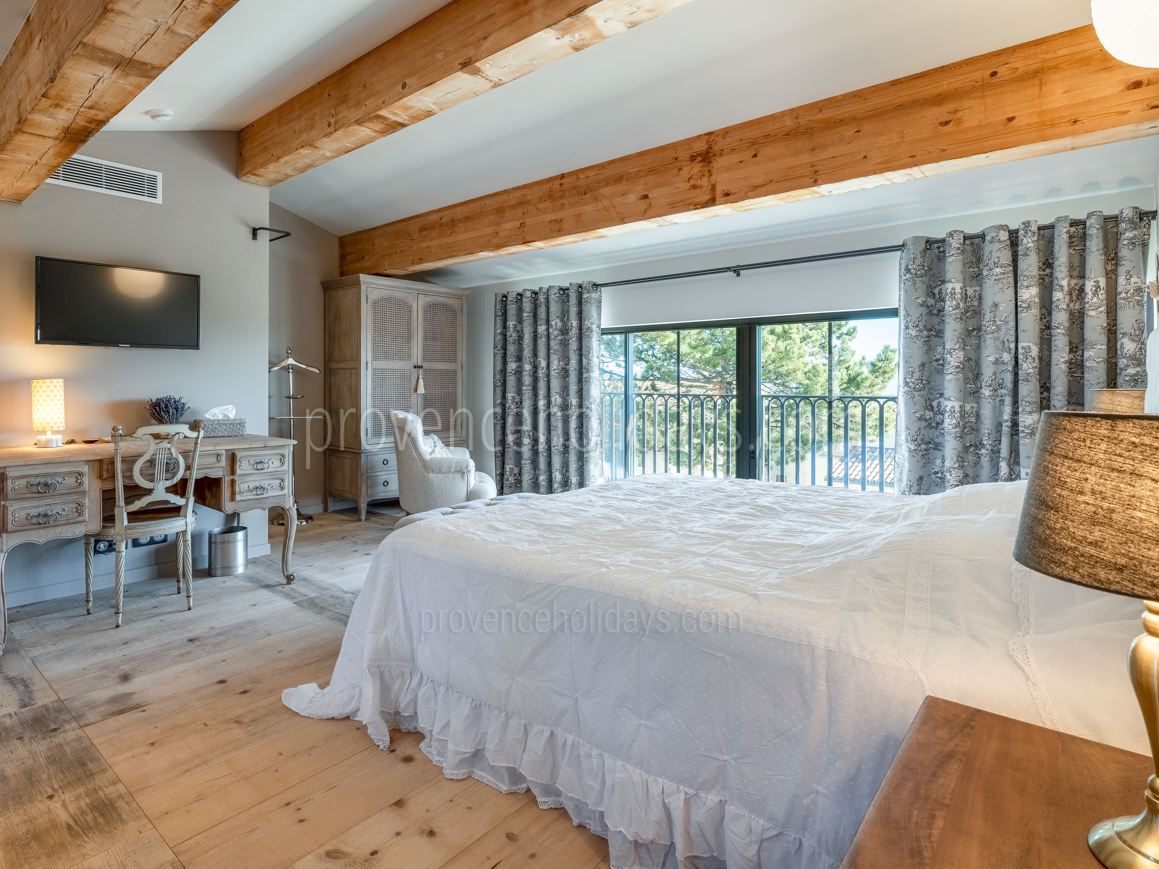 29 - Domaine Château du Bois: Villa: Bedroom