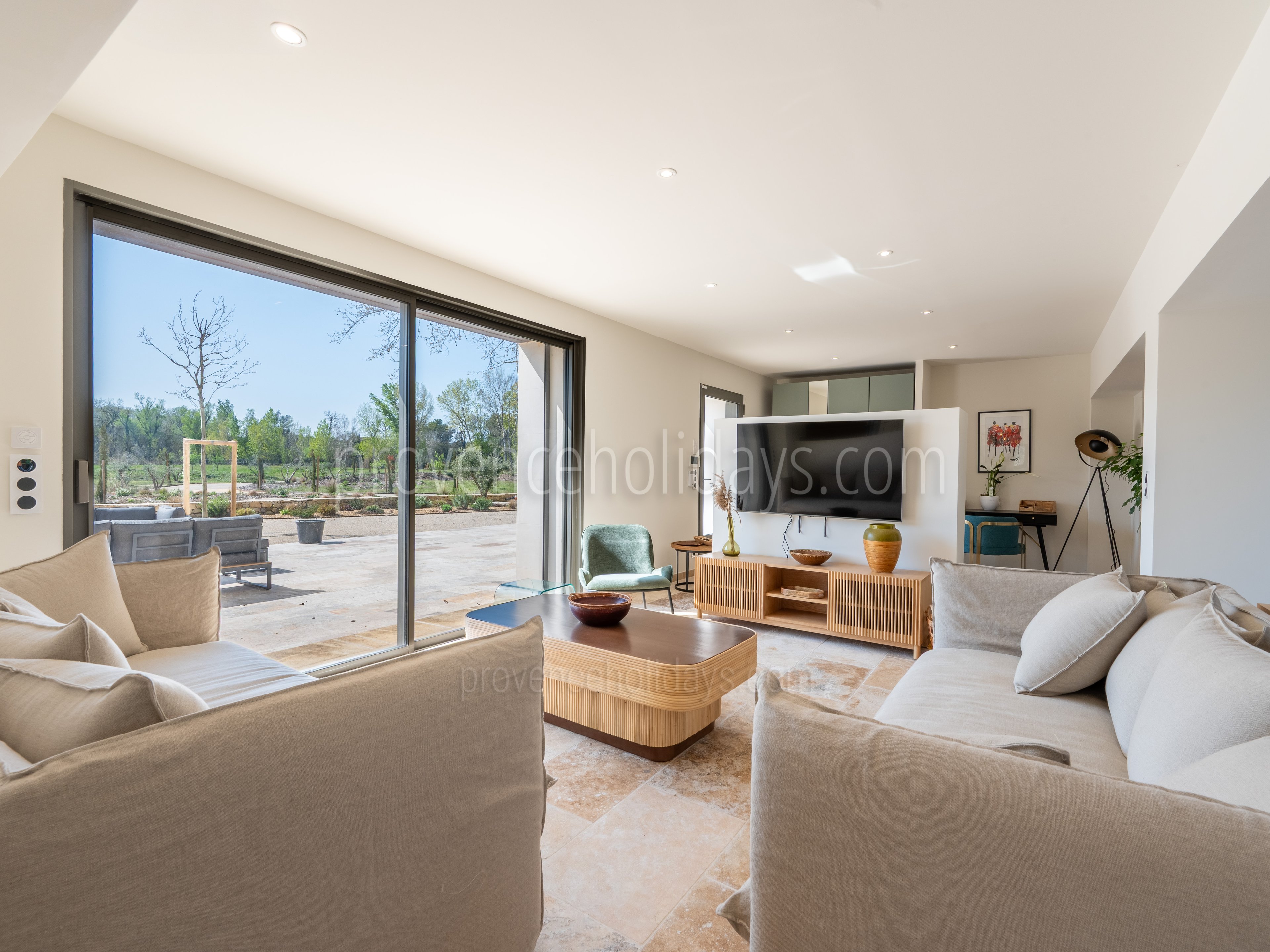 28 - Mas du Canal: Villa: Interior