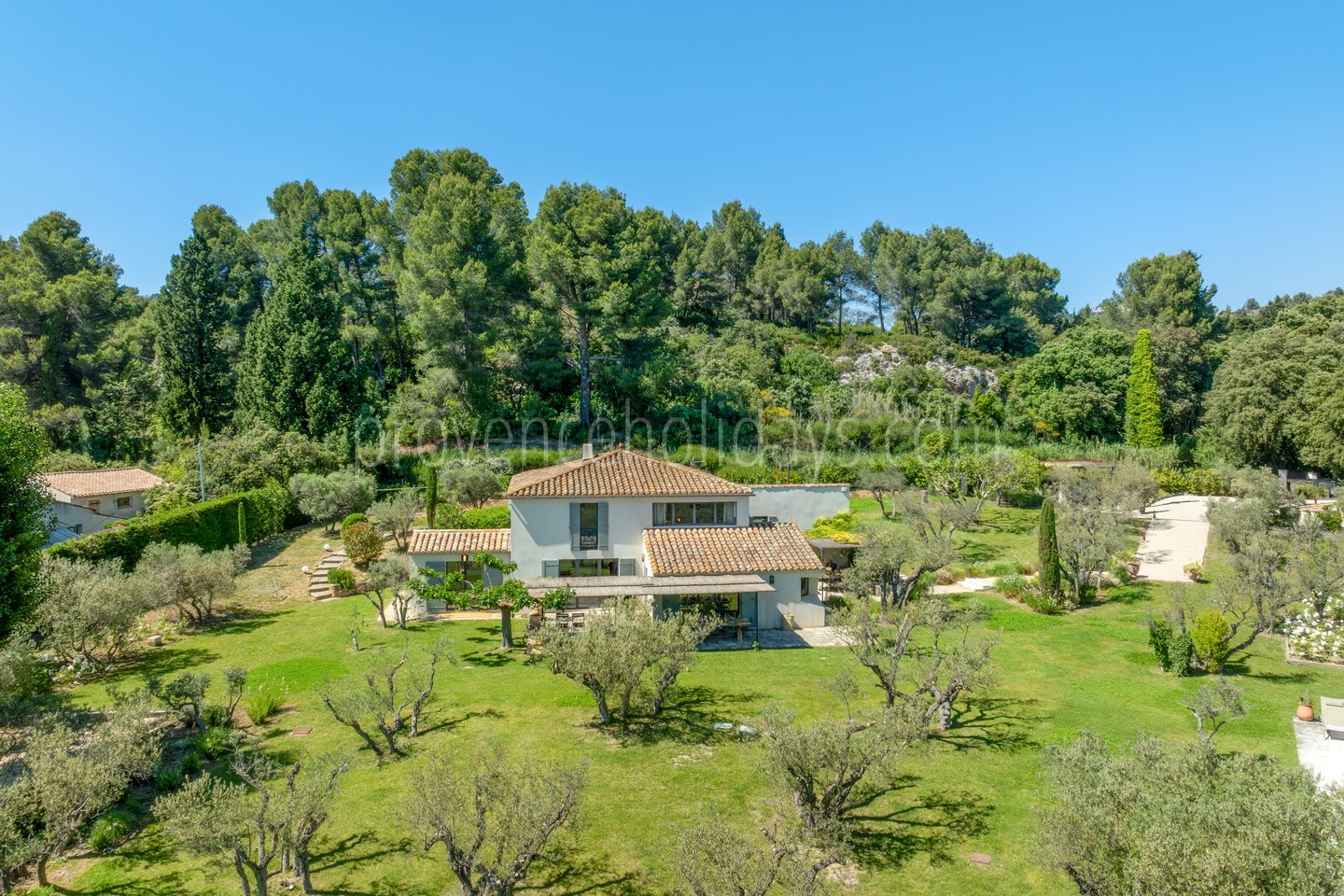 3 - Mas de la Burlande: Villa: Exterior