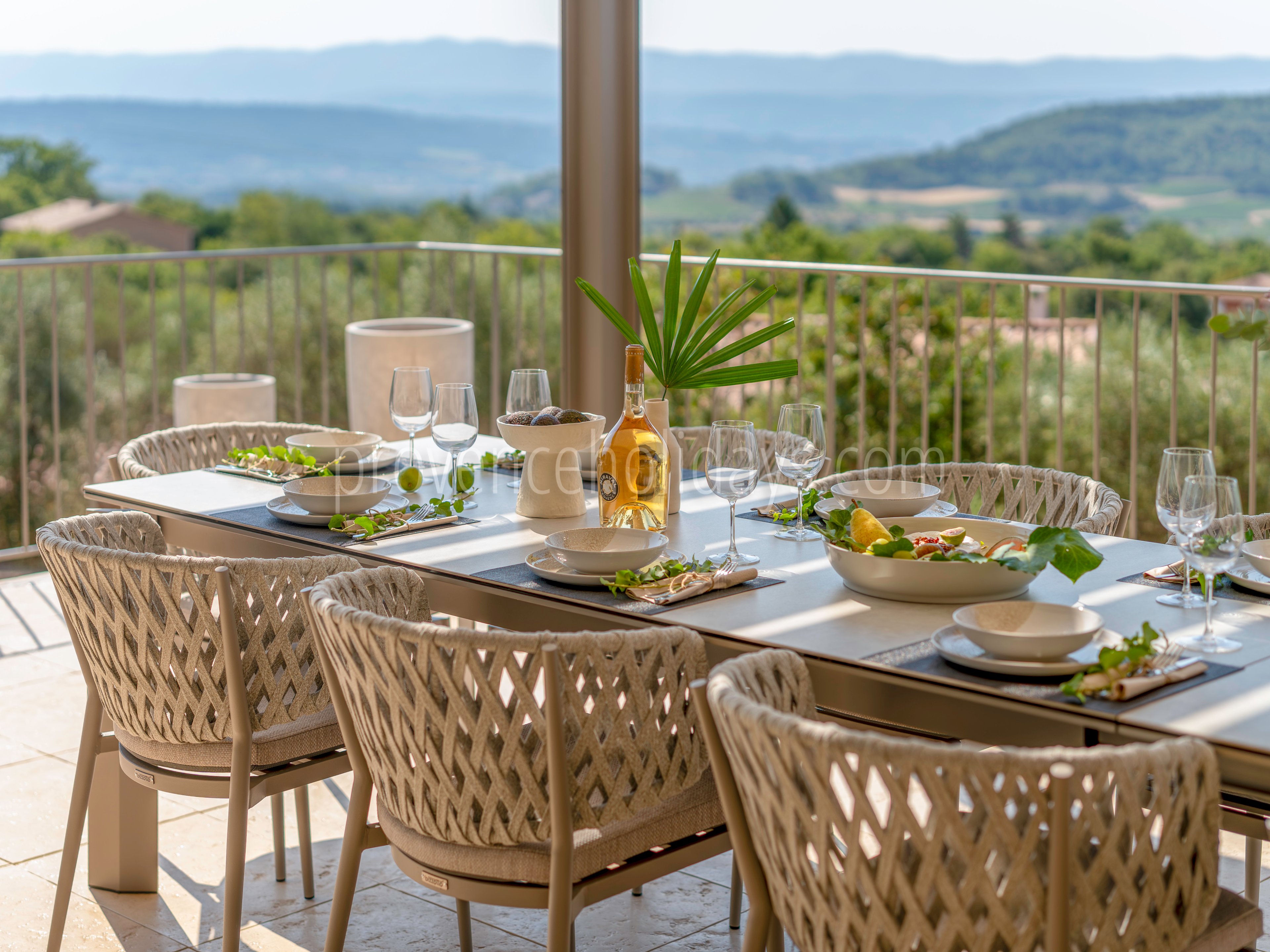 12 - Villa Clair de Luberon: Villa: Exterior