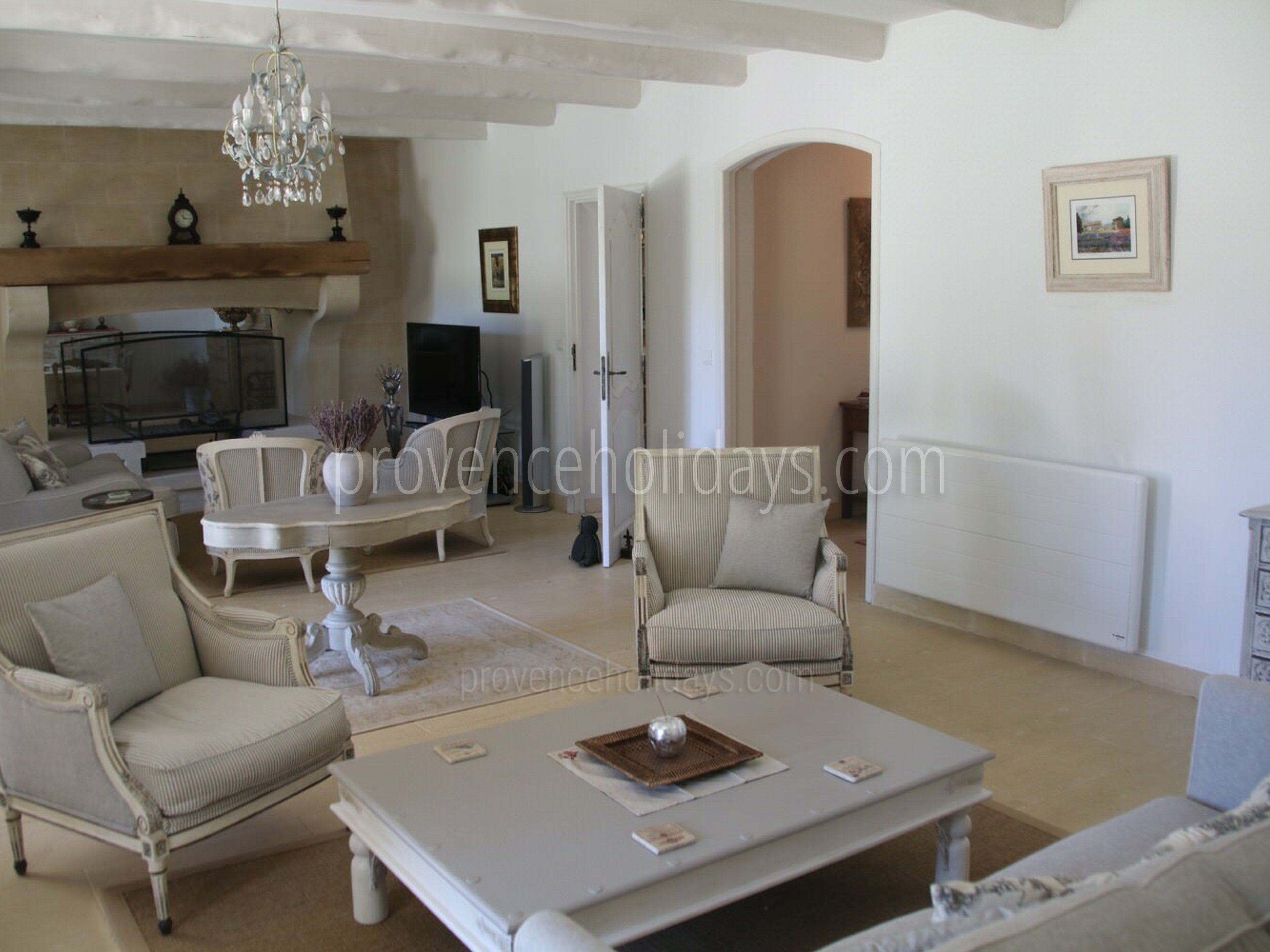 31 - Villa Lacoste: Villa: Interior