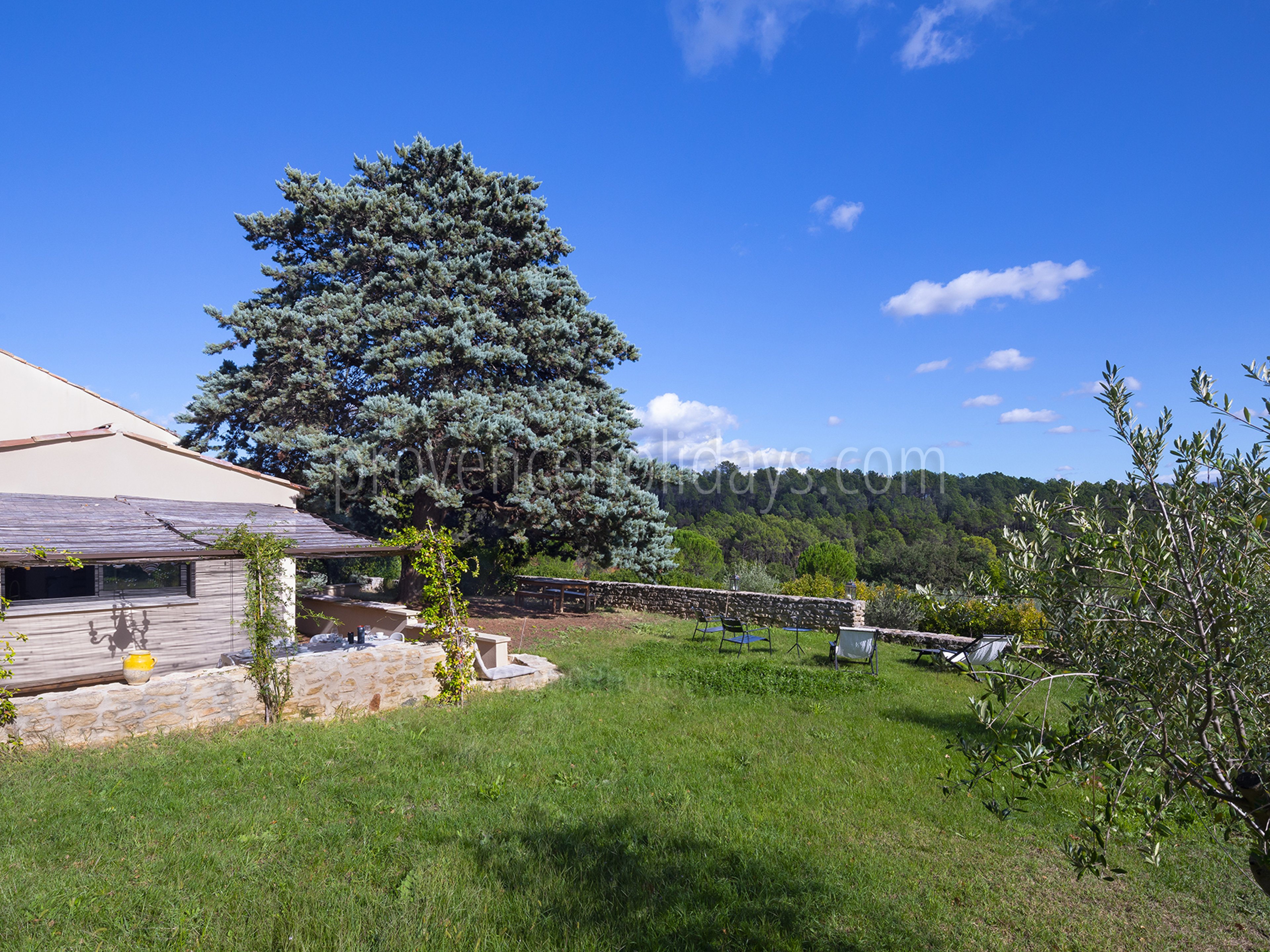 26 - Mas des Ocres: Villa: Exterior
