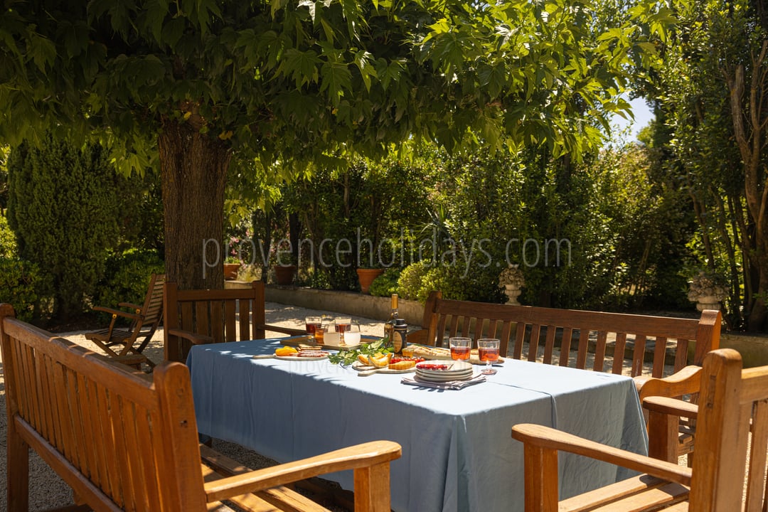 28 - Le Mas Seren: Villa: Exterior