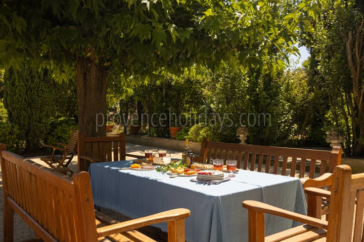 28 - Le Mas Seren: Villa: Exterior