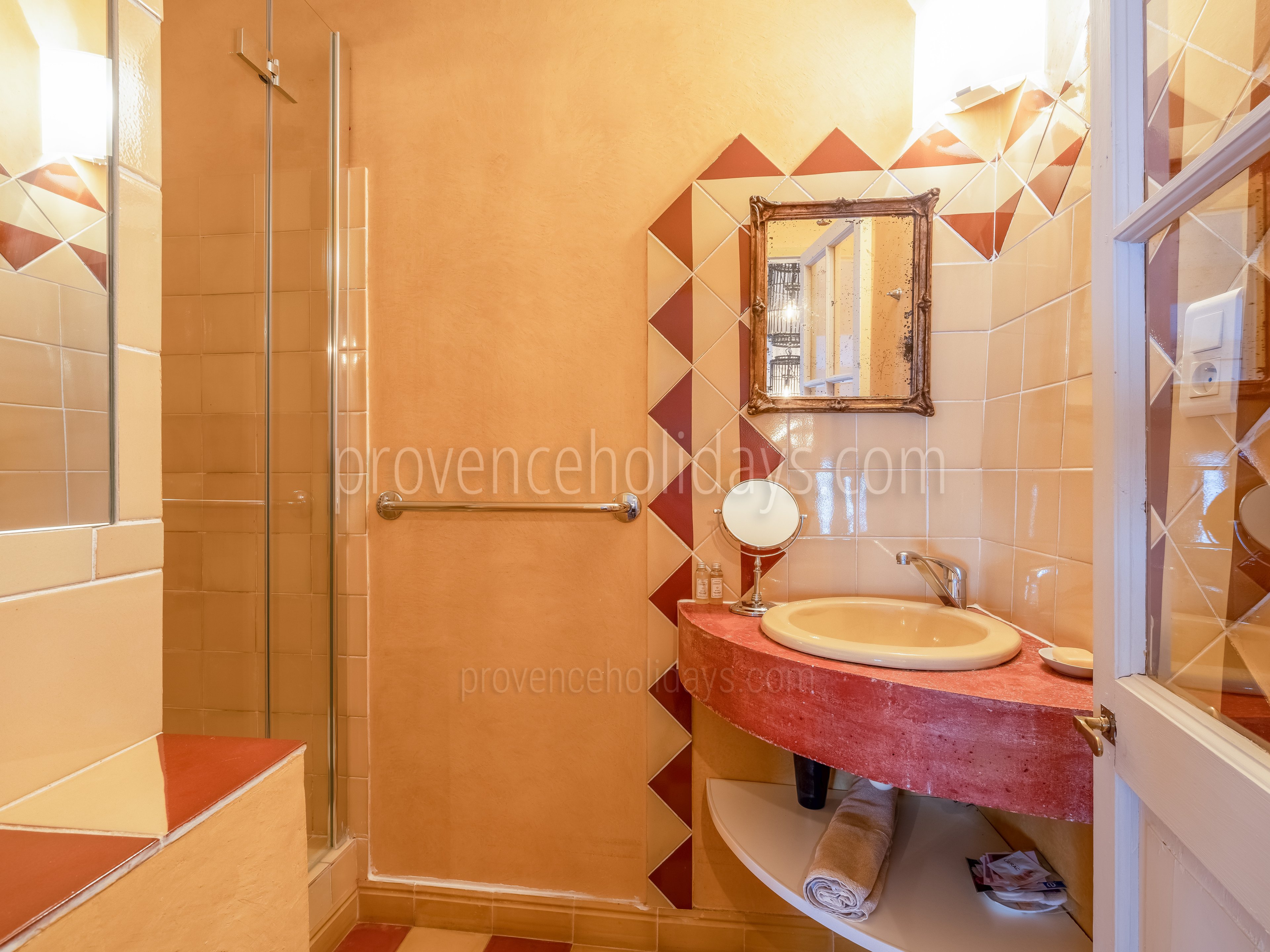 41 - Bastide des Magnans: Villa: Bathroom