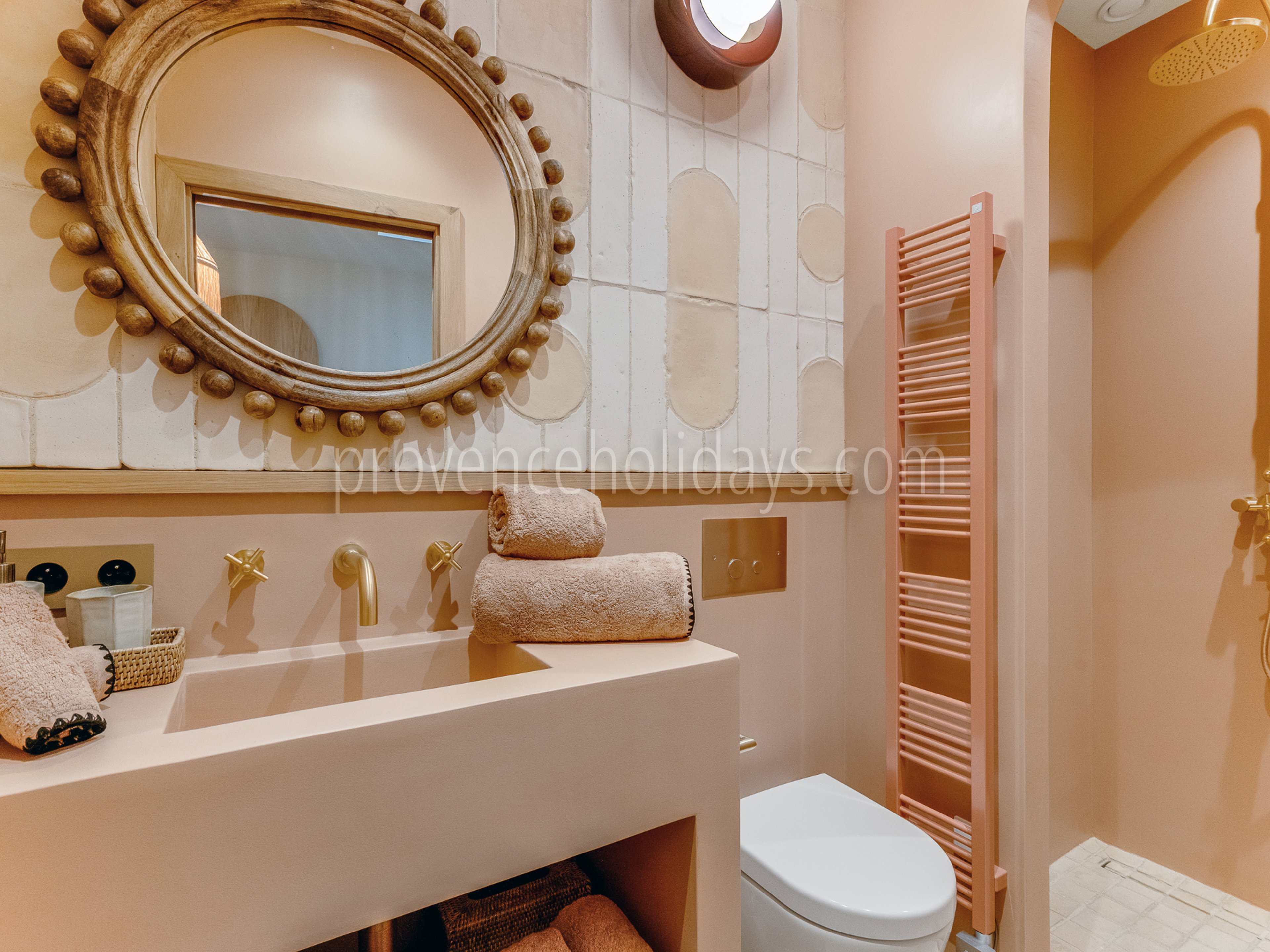21 - La Tropézienne: Villa: Bathroom