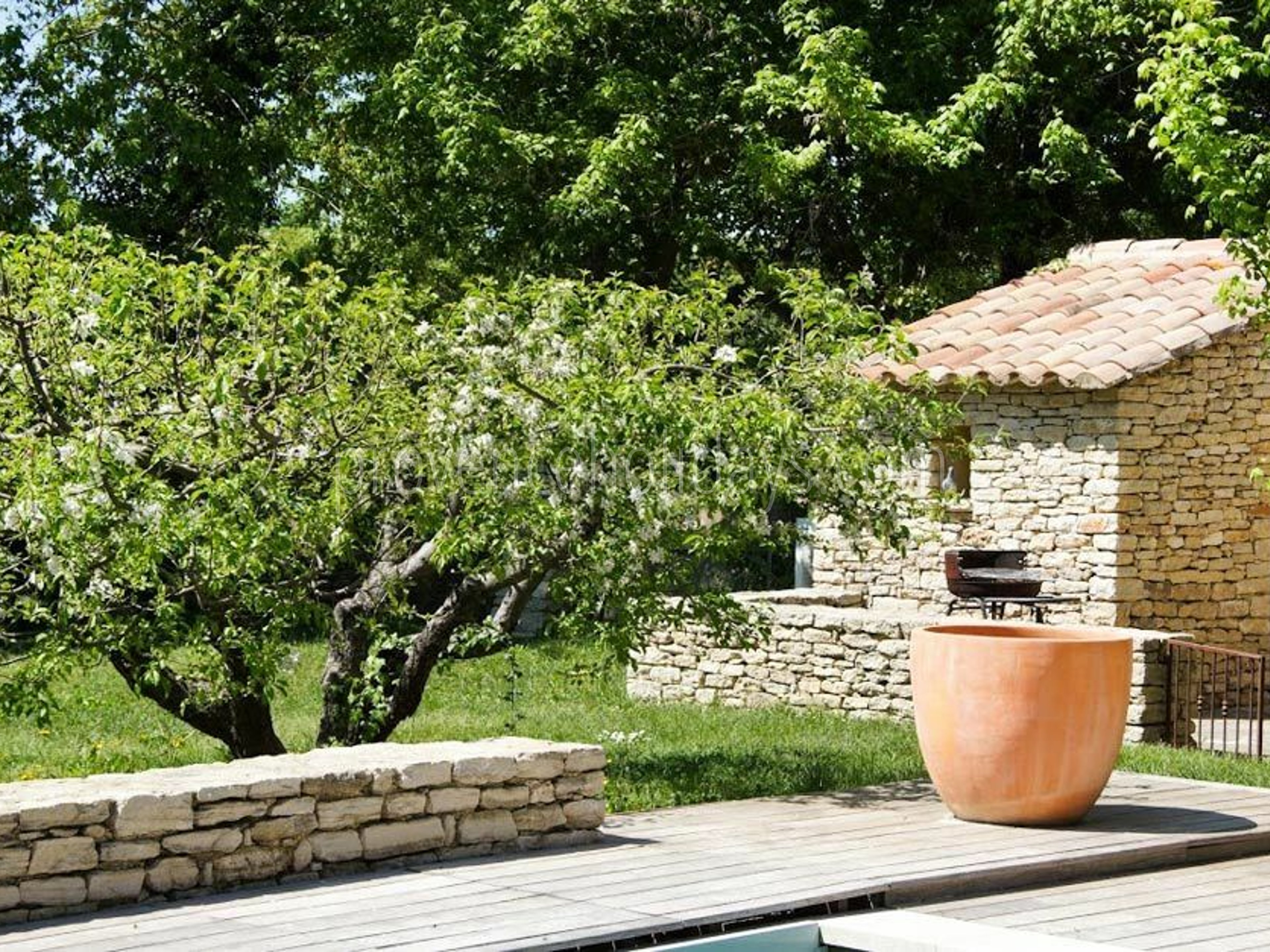 41 - La Maison du Chemin: Villa: Exterior