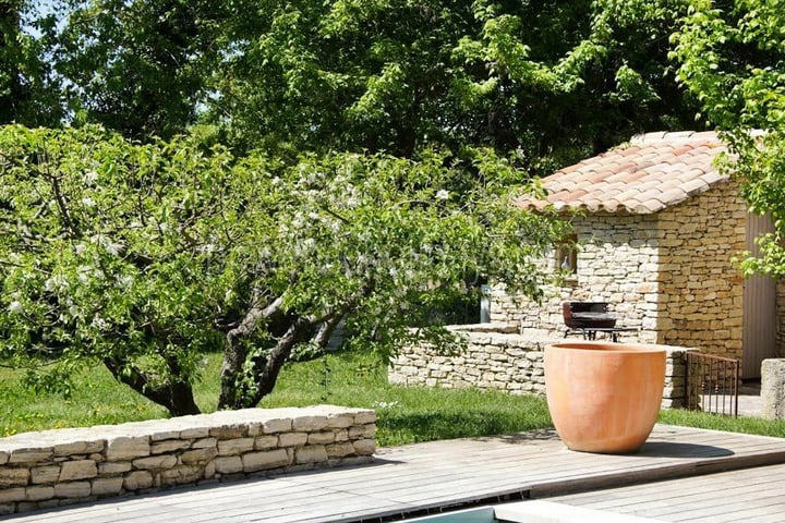 41 - La Maison du Chemin: Villa: Exterior
