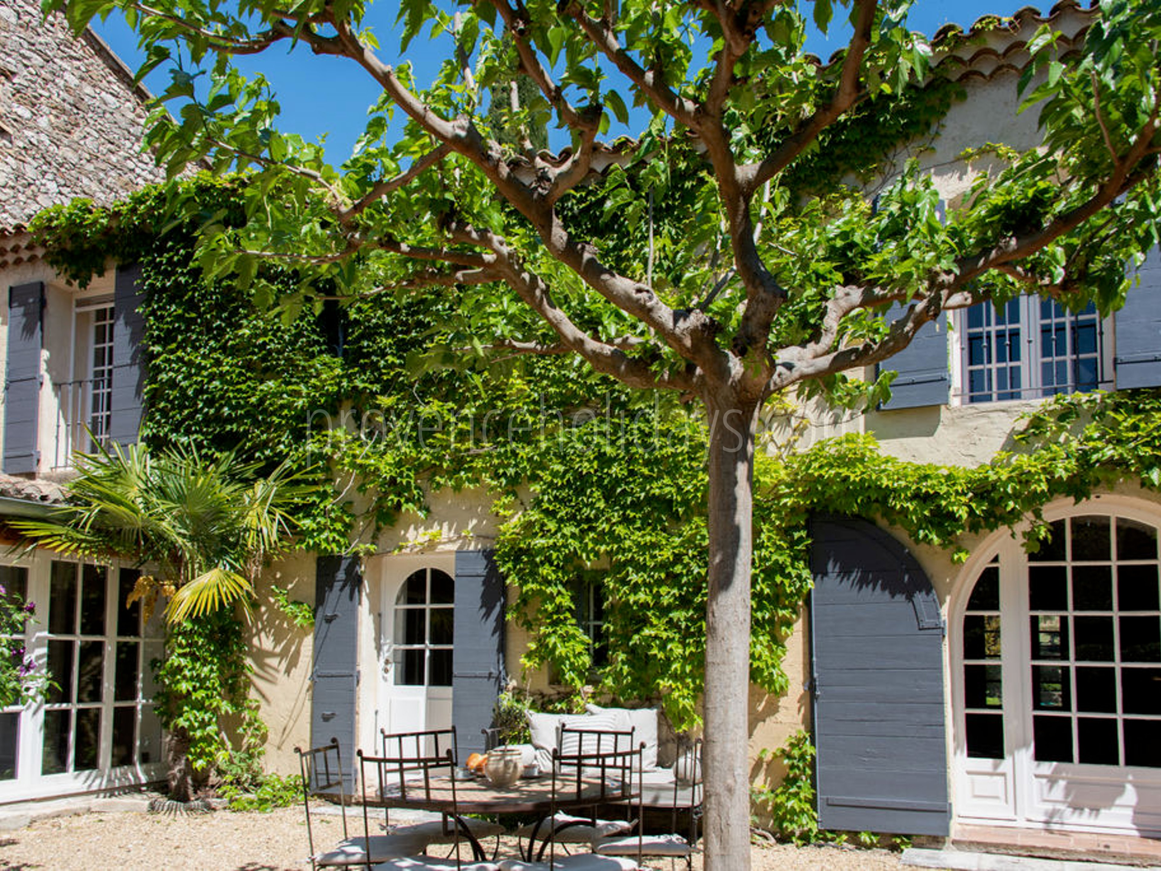 51 - Mas Mouriès: Villa: Exterior