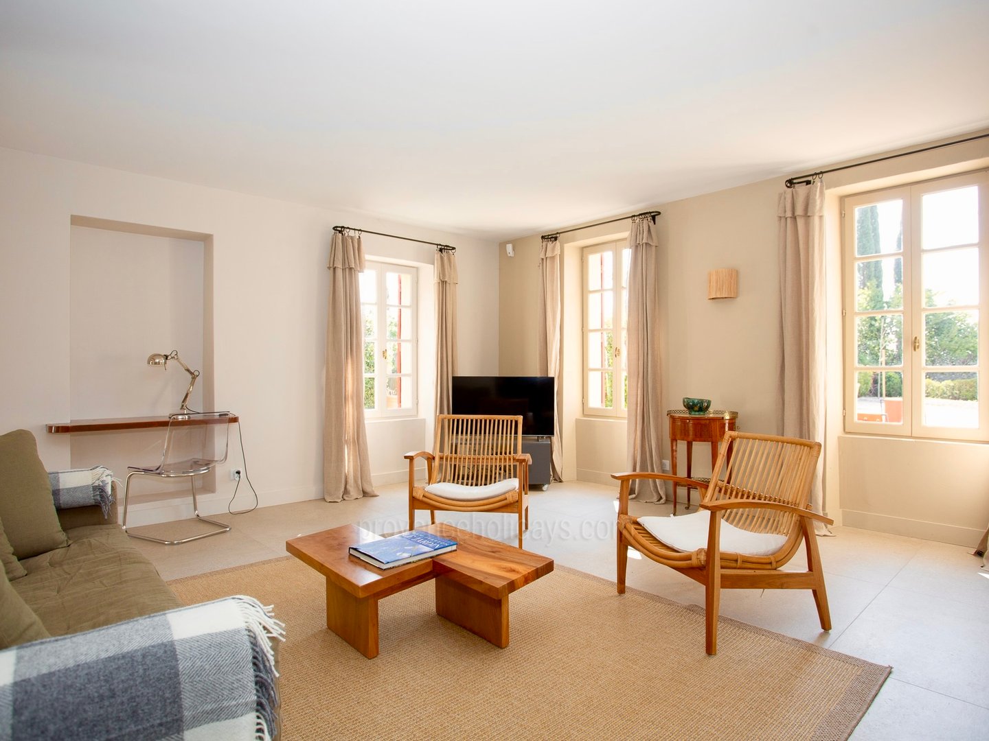 89 - Grand Mas de Cairanne: Villa: Interior
